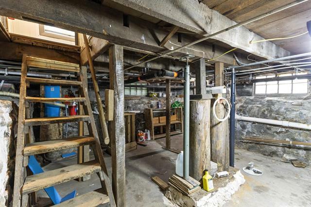 303 E Wisconsin St, 303 E Wisconsin St, Portage, WI 53901