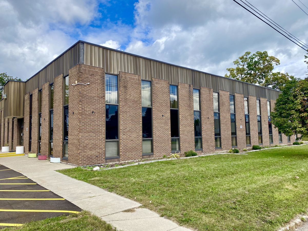 Executive Office South Lansing, 835 Louisa St., Lansing, MI 48911