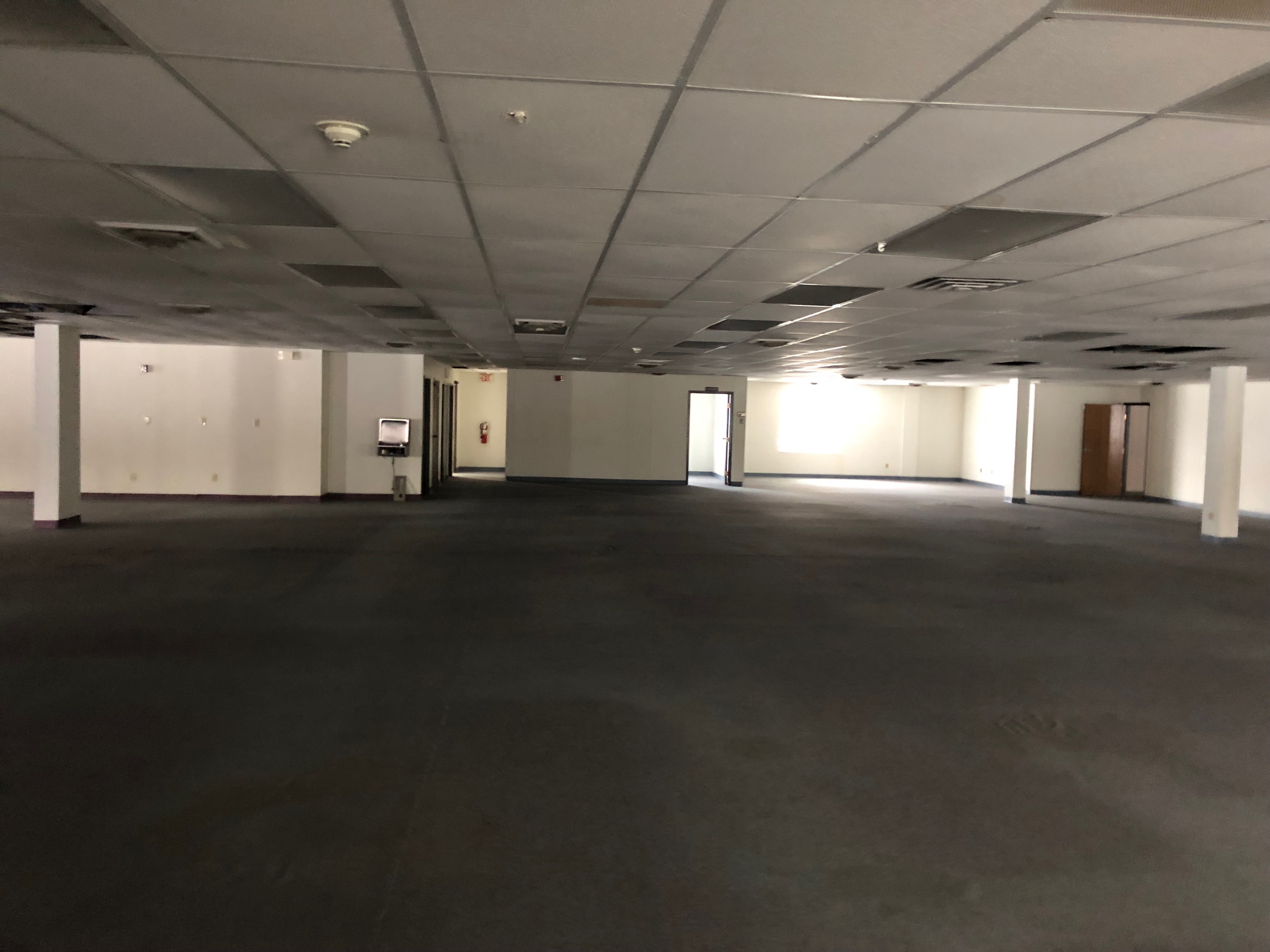 Holiday Office Park, 6546 Mercantile, Lansing, MI 48911