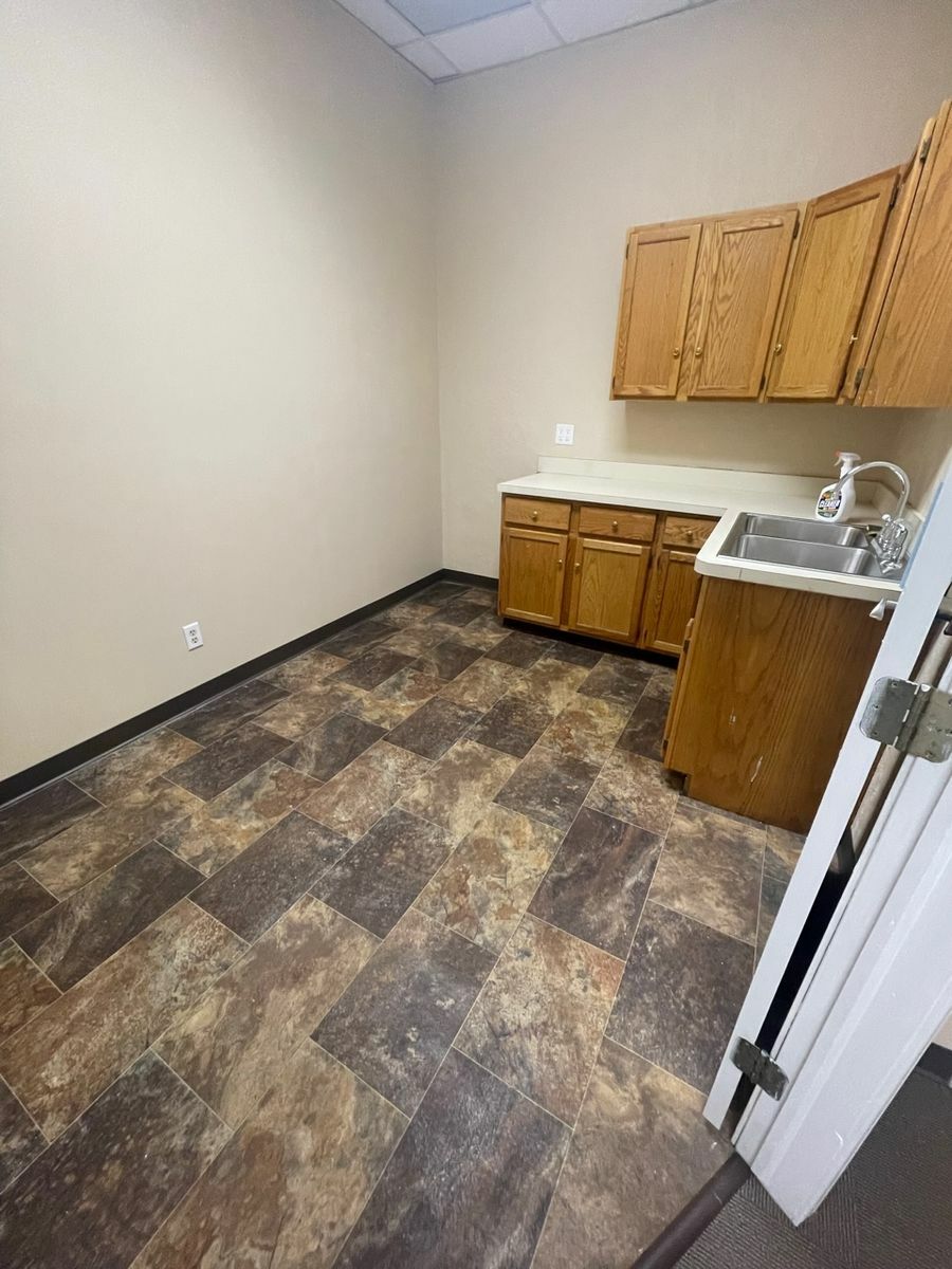 Newly Renovated Retail for Lease Available in Lansing, 5300 S Pennsylvania Ave, Lansing, MI 48911