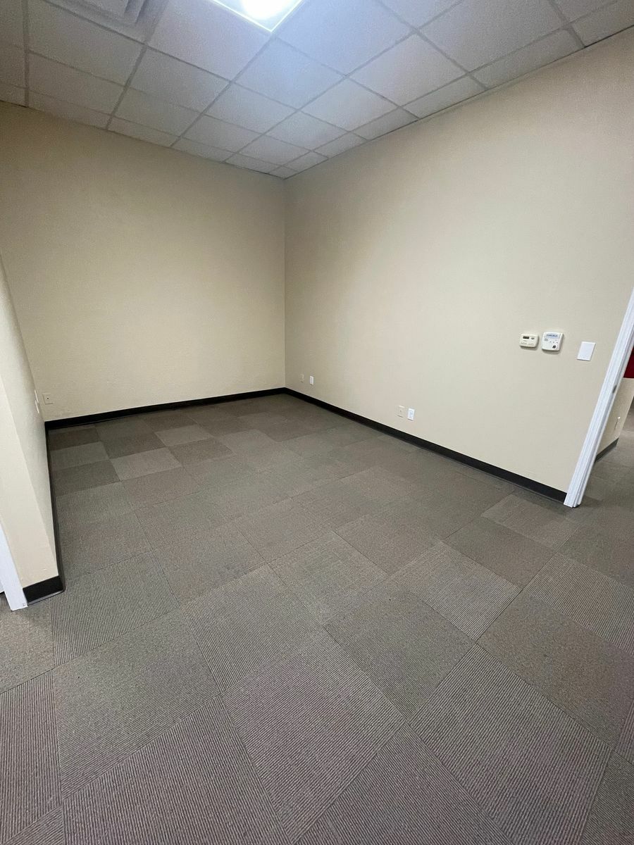 Newly Renovated Retail for Lease Available in Lansing, 5300 S Pennsylvania Ave, Lansing, MI 48911