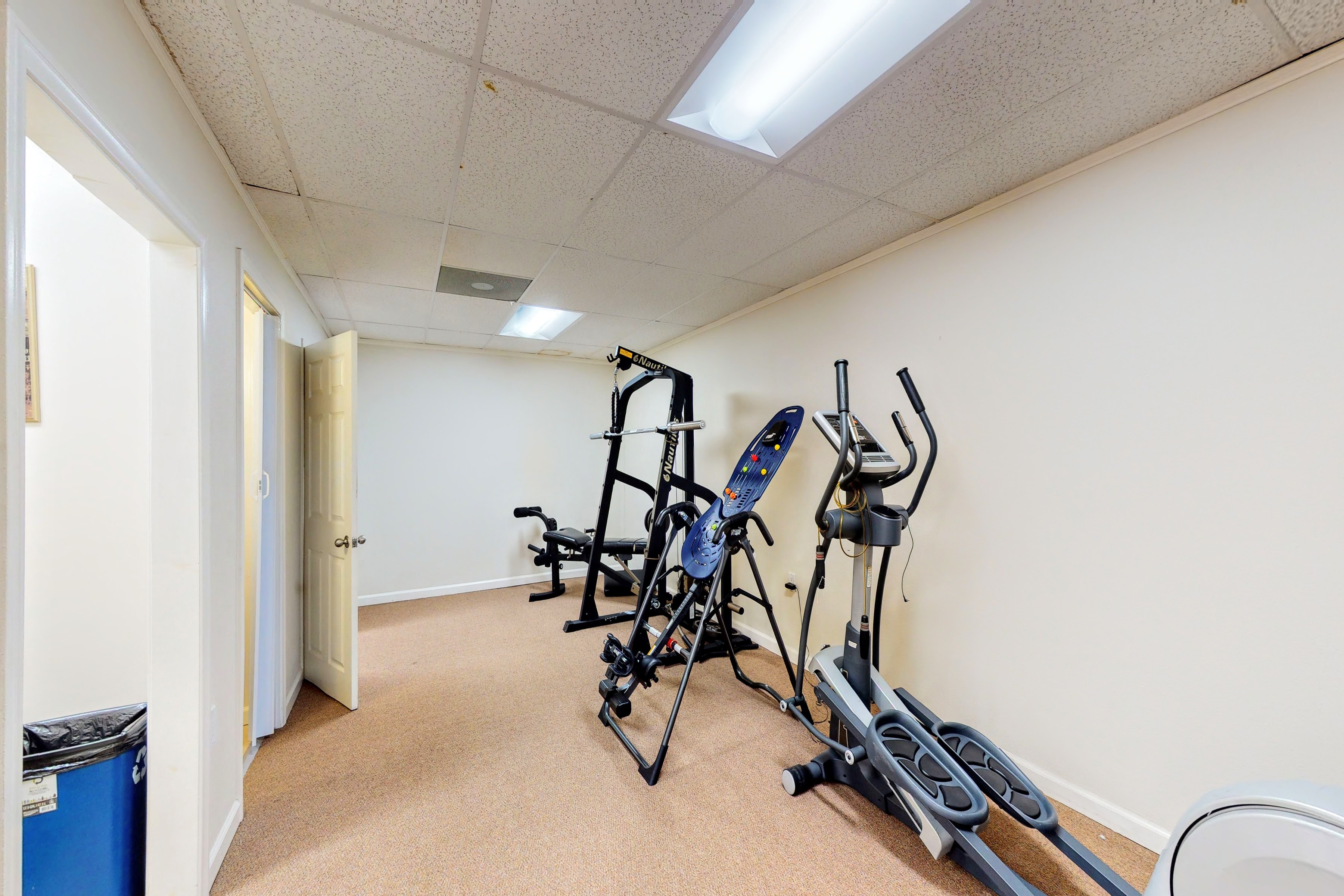 Office Space , 9051 Van Nuys Blvd, Panorama City, CA 91402