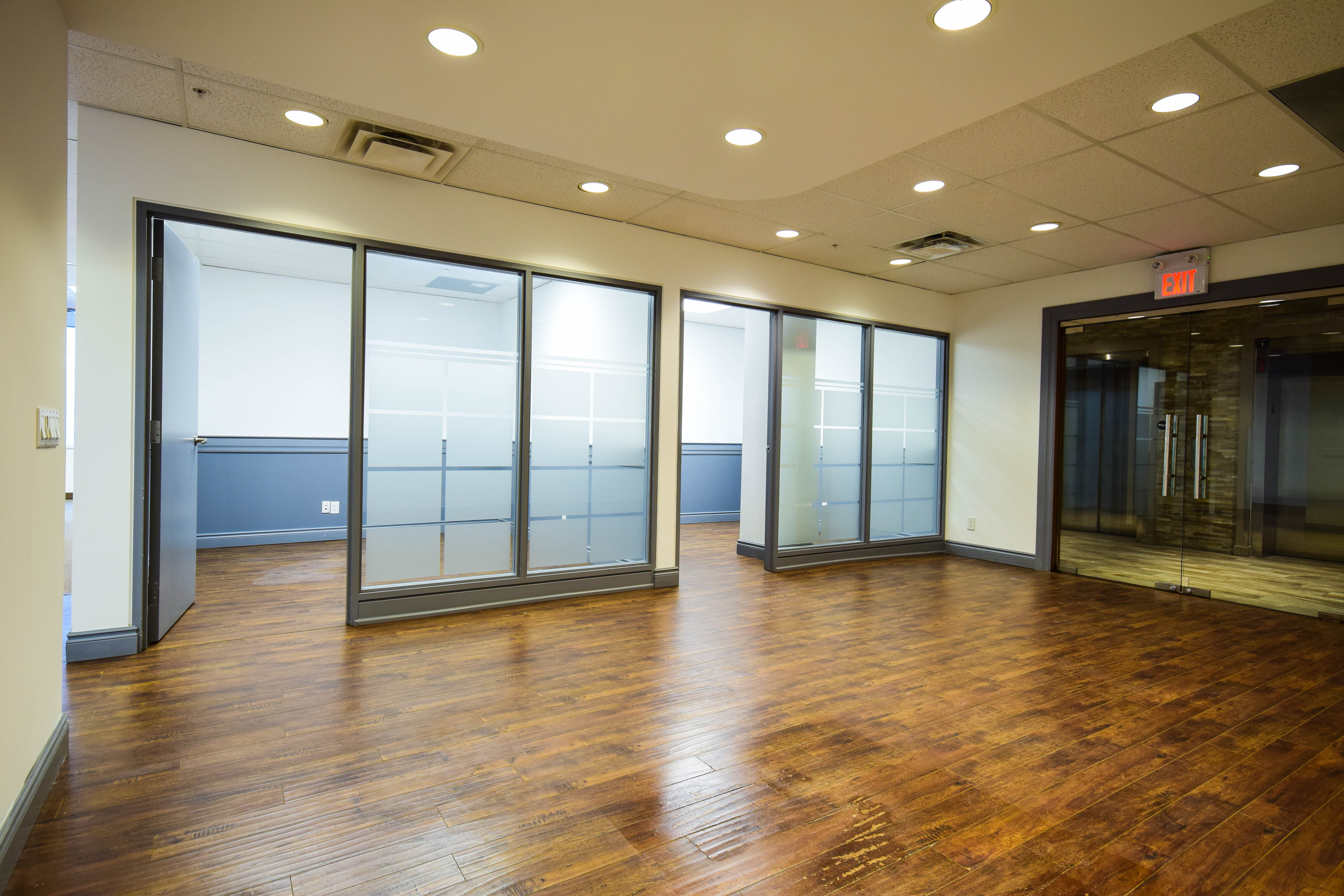 685 Sheppard Avenue East, 685 Sheppard Avenue East, Toronto, ON M2K 2P8, Canada