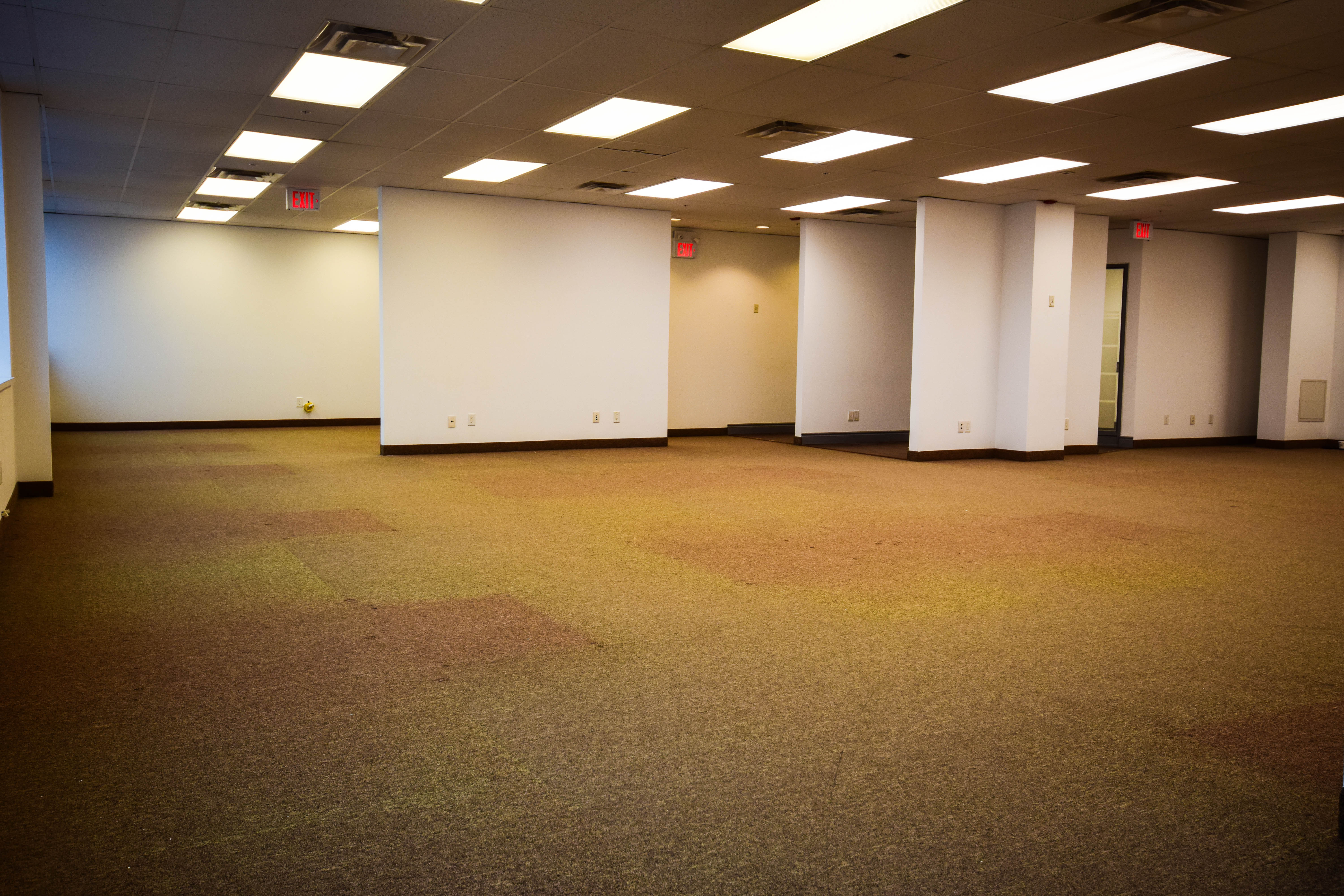685 Sheppard Avenue East, 685 Sheppard Avenue East, Toronto, ON M2K 2P8, Canada