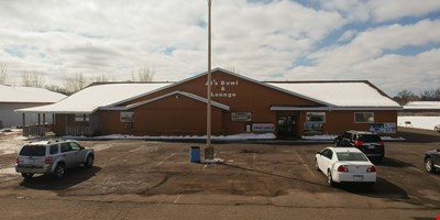 JJ Bowl / 6427 Ash Street, North Branch MN 55056 — Sale in North Branch, MN, photo 1 of 8