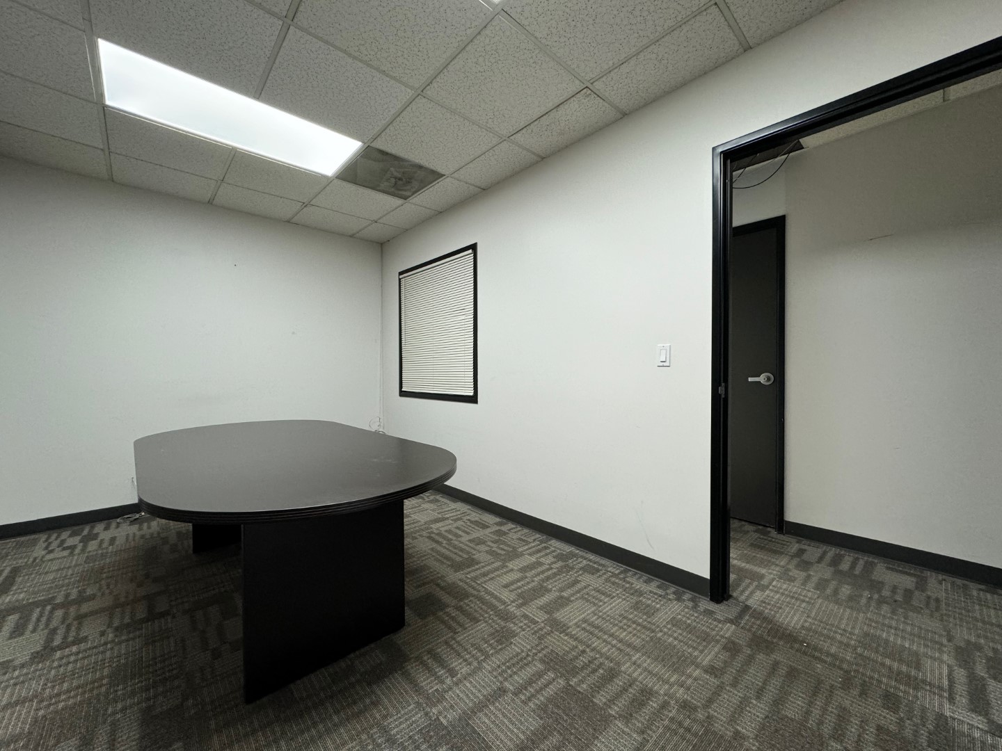 621 S Victory Blvd, 621 South Victory Boulevard, Burbank, CA 91502