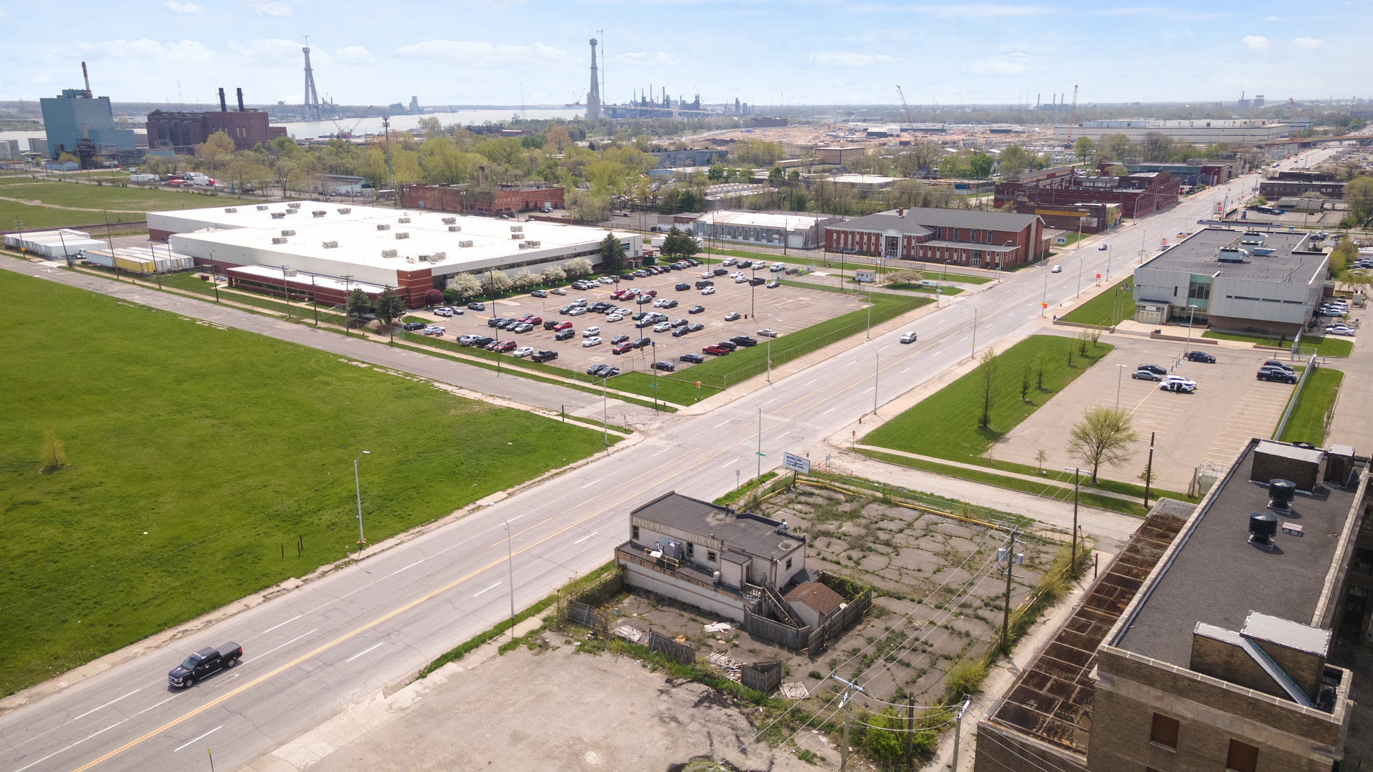 Price Reduced for Former Adela's Place!, West Fort Street, Detroit, MI