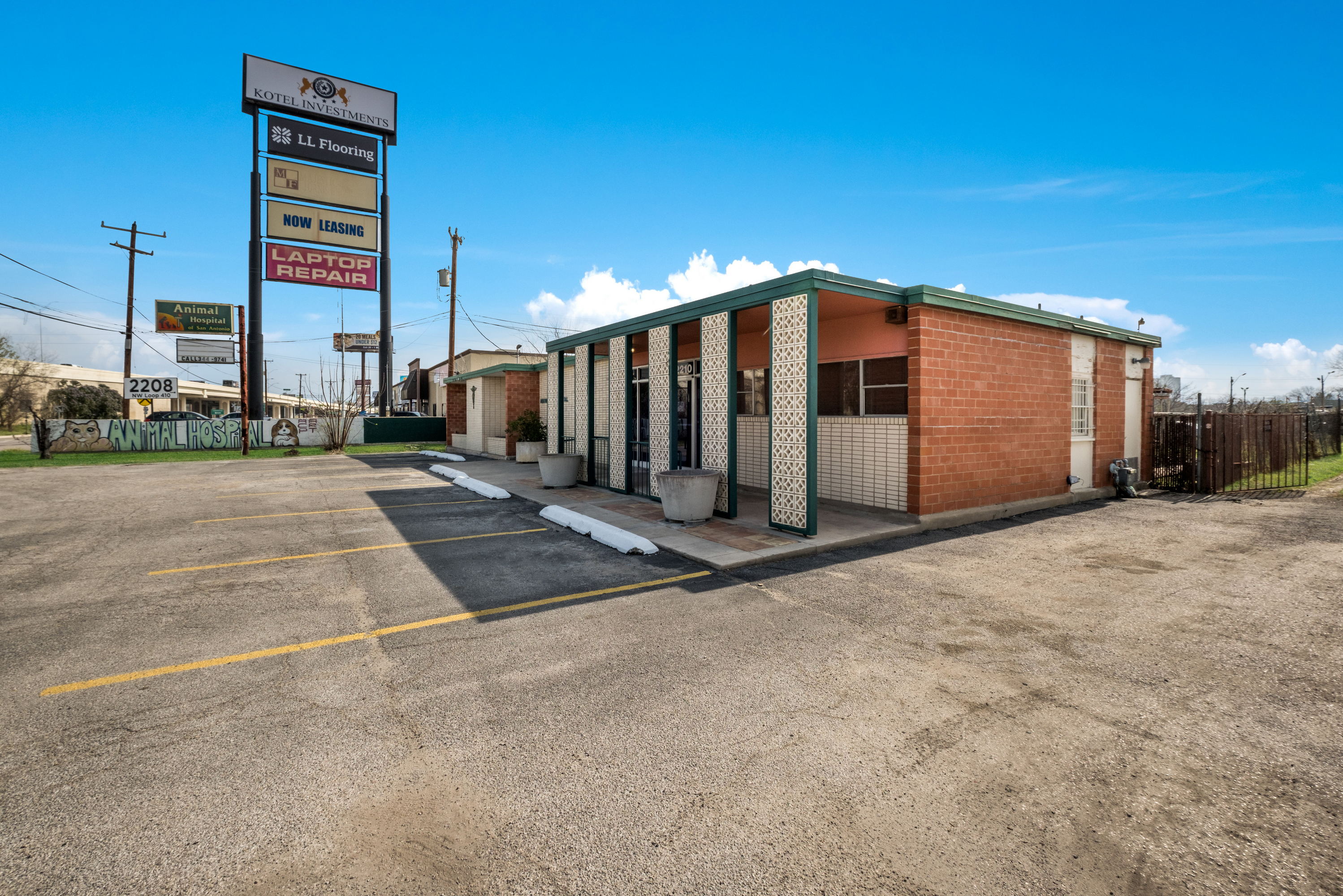 2210 NW Loop 410, San Antonio, TX