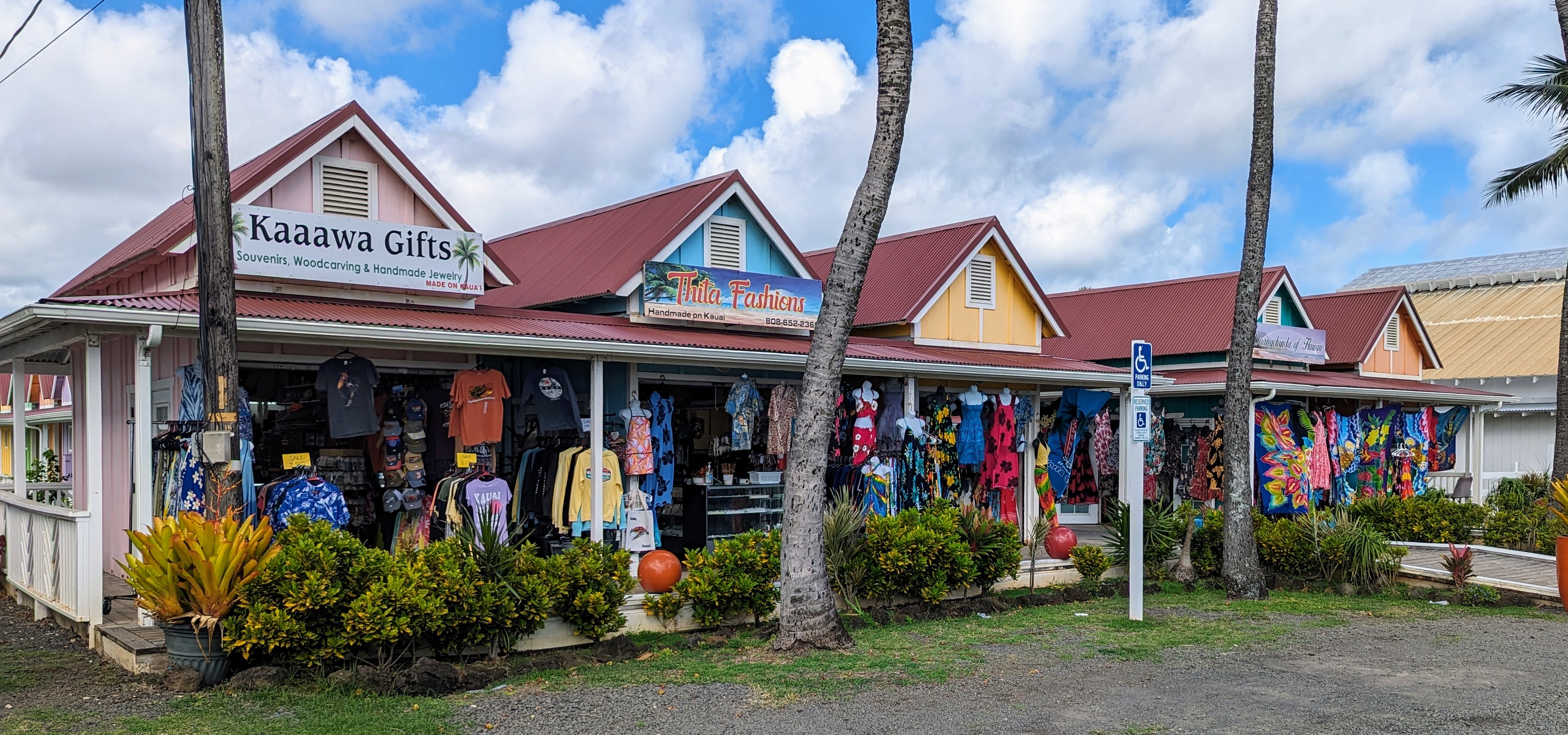 Noka Fair in Kapaa, 4-1629 Kuhio Highway, Kapaʻa, HI 96746