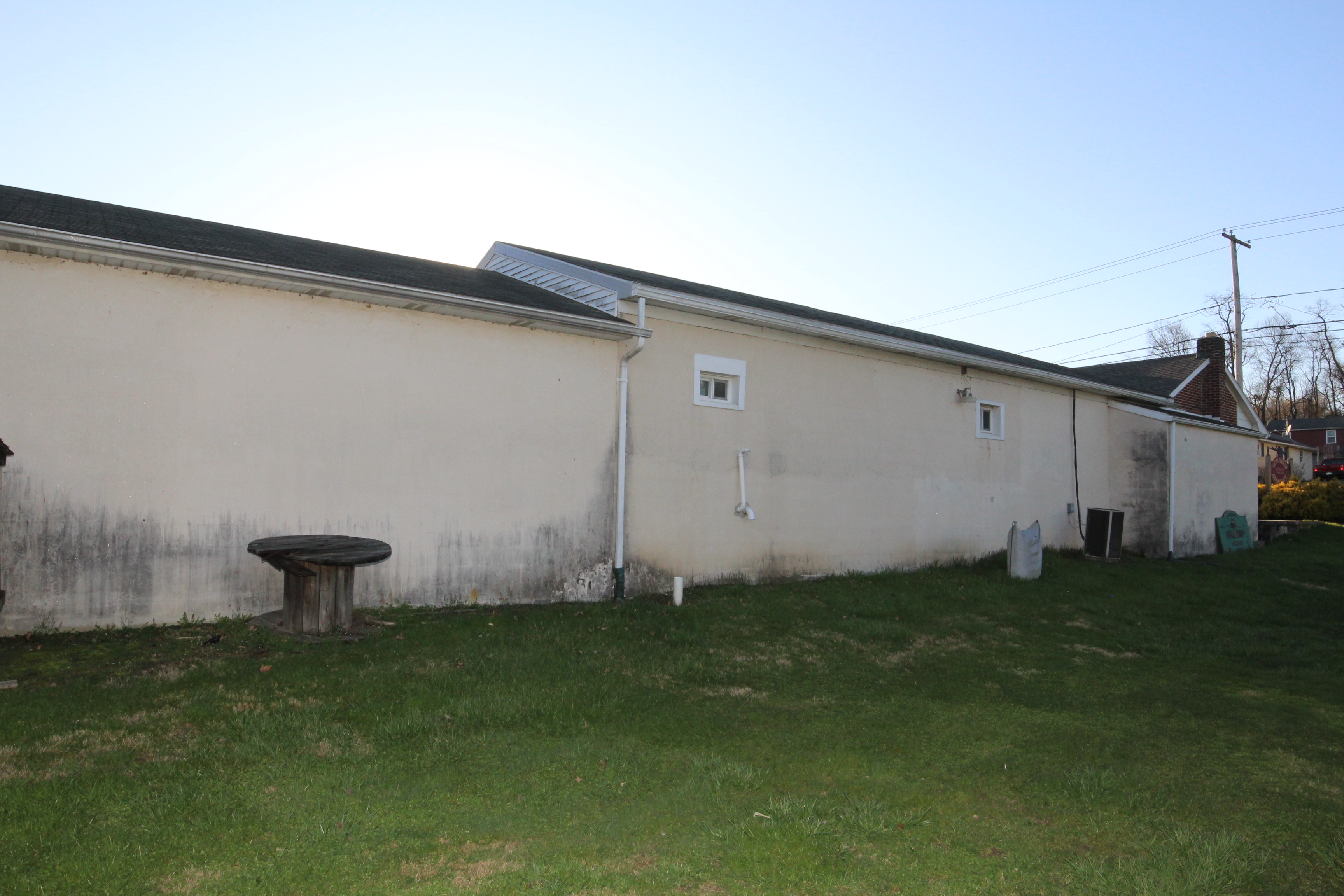 72 West Maple Street, East Prospect, PA 17317