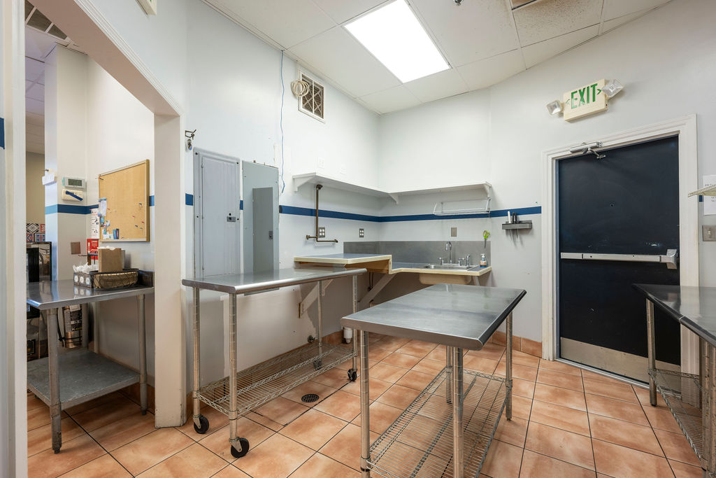 Ghost Kitchen, 7995 Southwest Jack James Drive, Stuart, FL 34997
