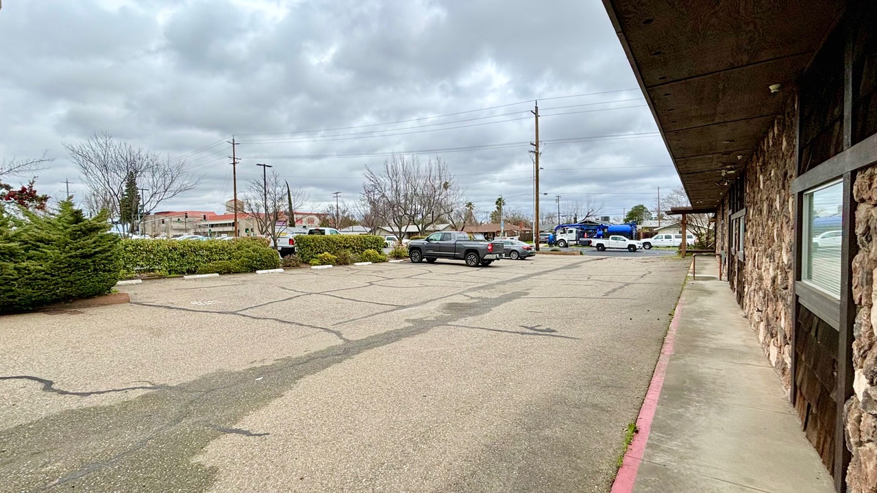 Roseville Commercial Building on high traffic artery, 408 Sunrise Avenue, Roseville, CA 95661