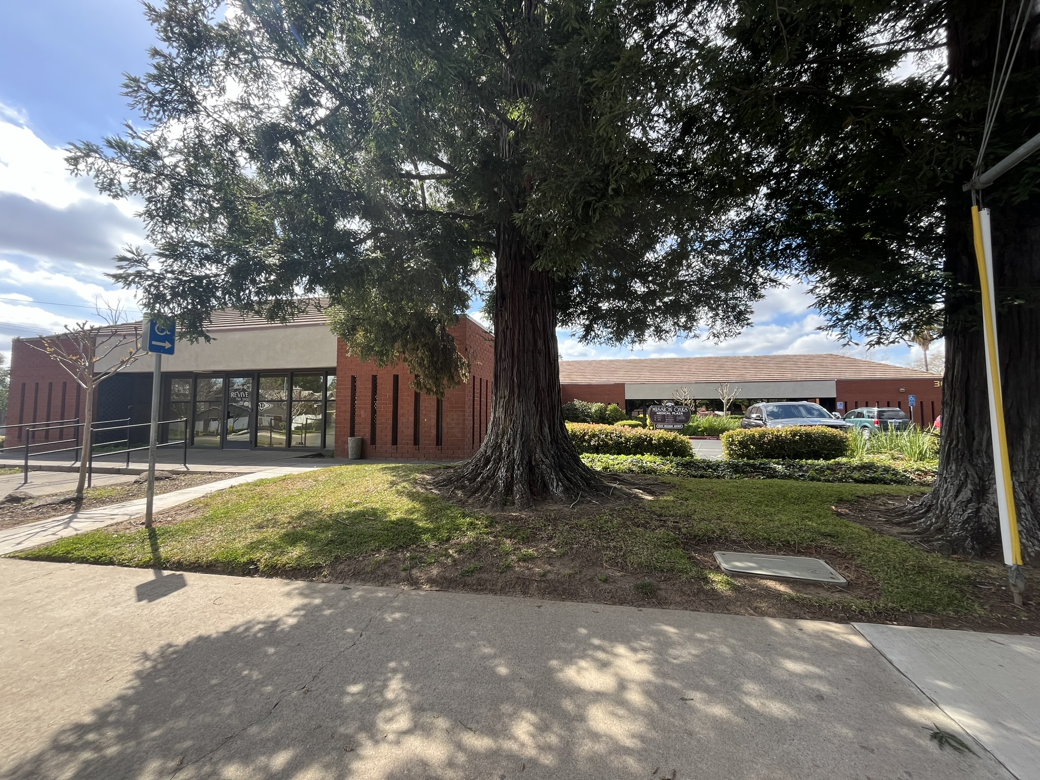 Carmichael Medical Office for lease, 