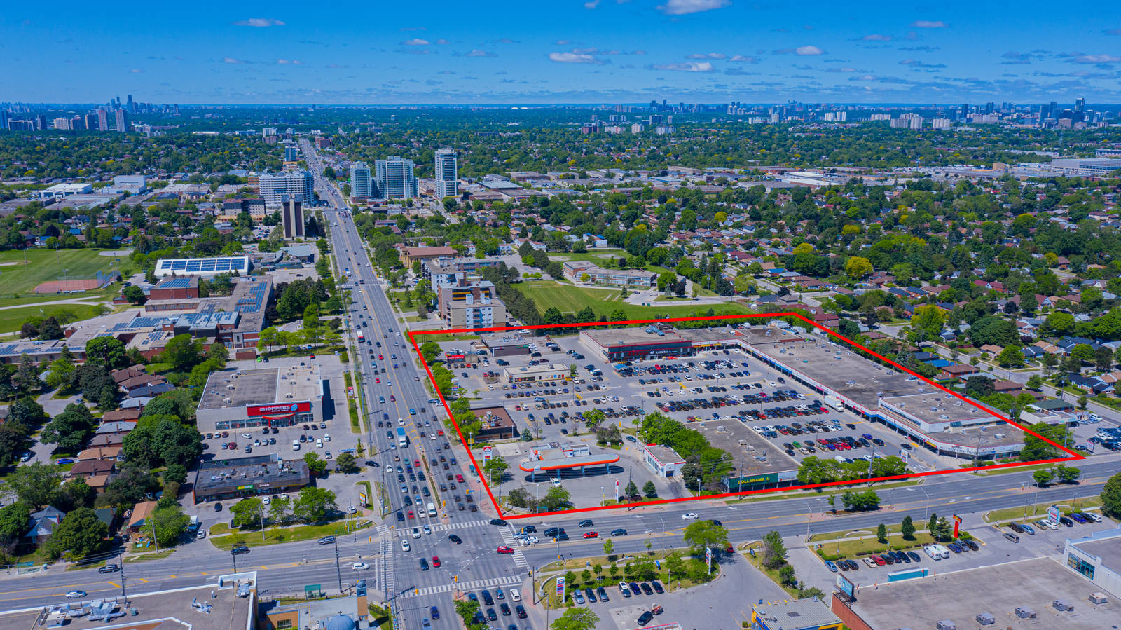 2300 Lawrence Ave E, Toronto, 2300 Lawrence Avenue East, Scarborough, ON M1P 2K9, Canada