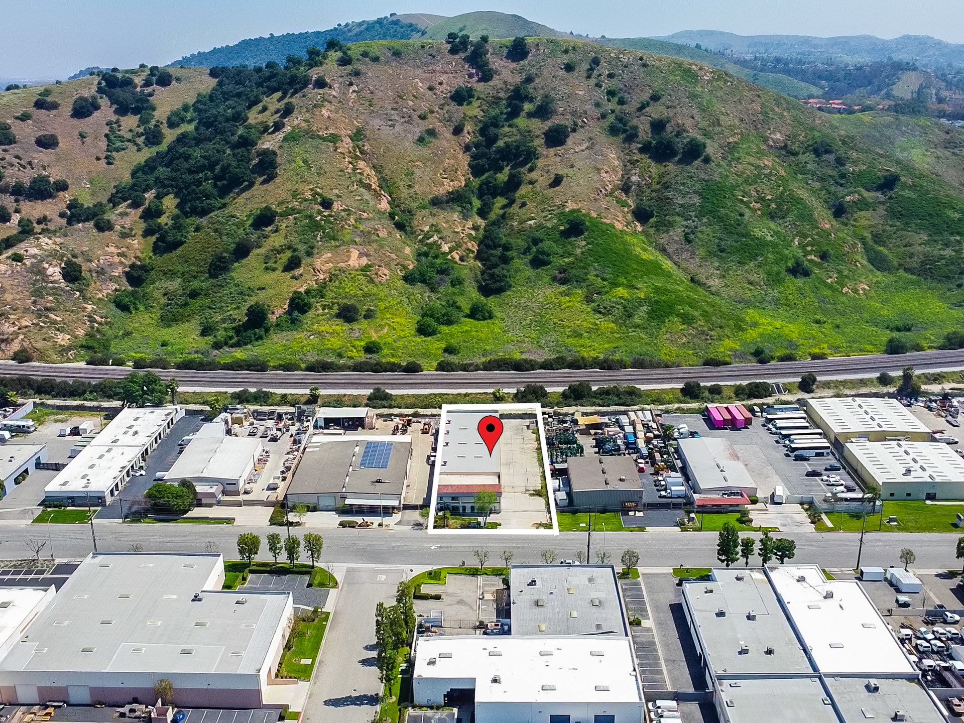 2720 Pomona blvd FOR LEASE on 2720 Pomona Boulevard, realnex.com