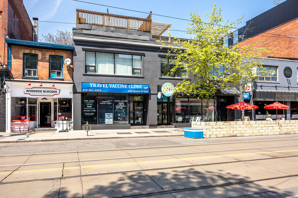 690 Queen Street East, Old Toronto, ON M4M 1G9, Canada