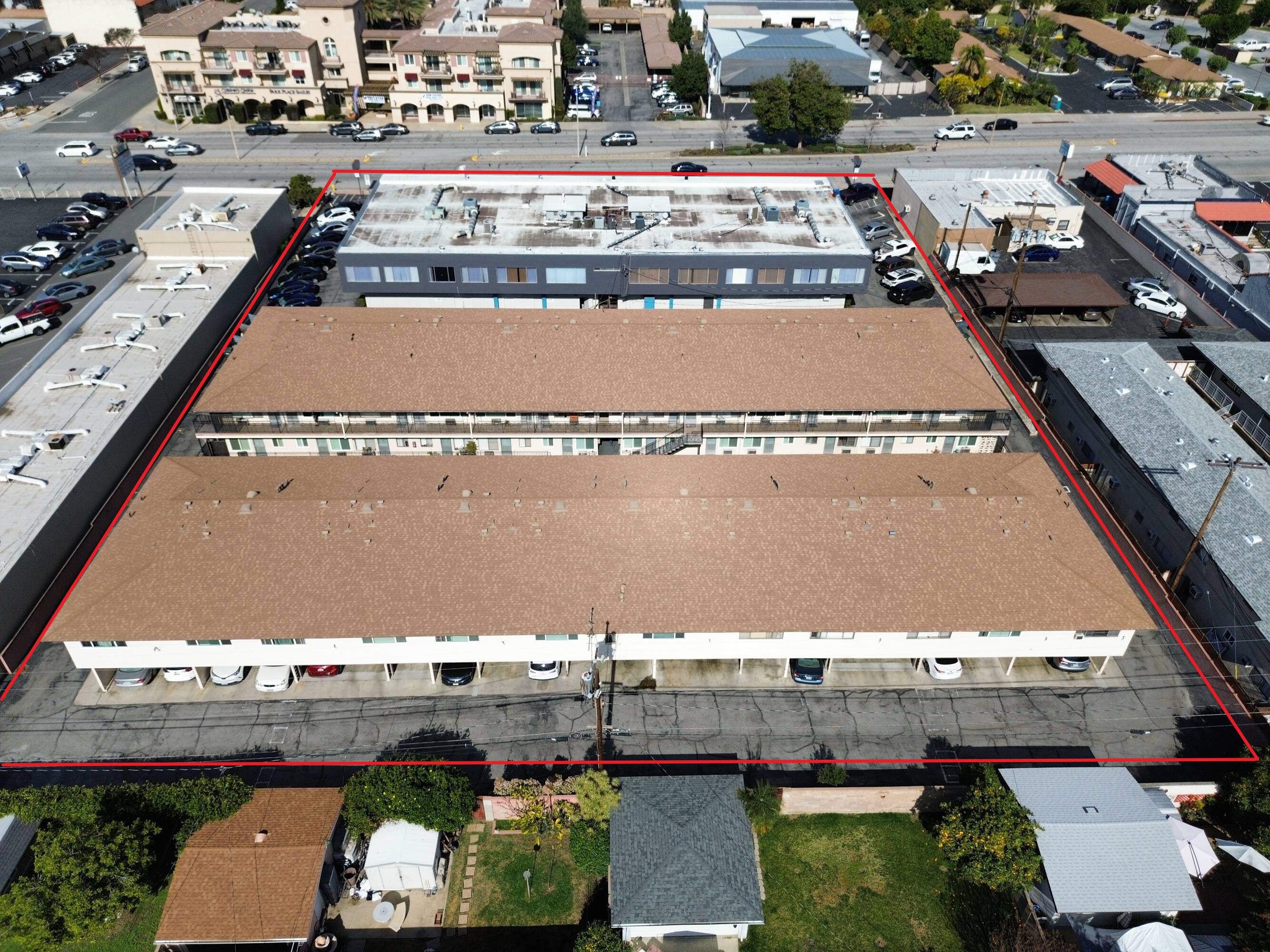 Royal Palms Apartments and Professional Building
