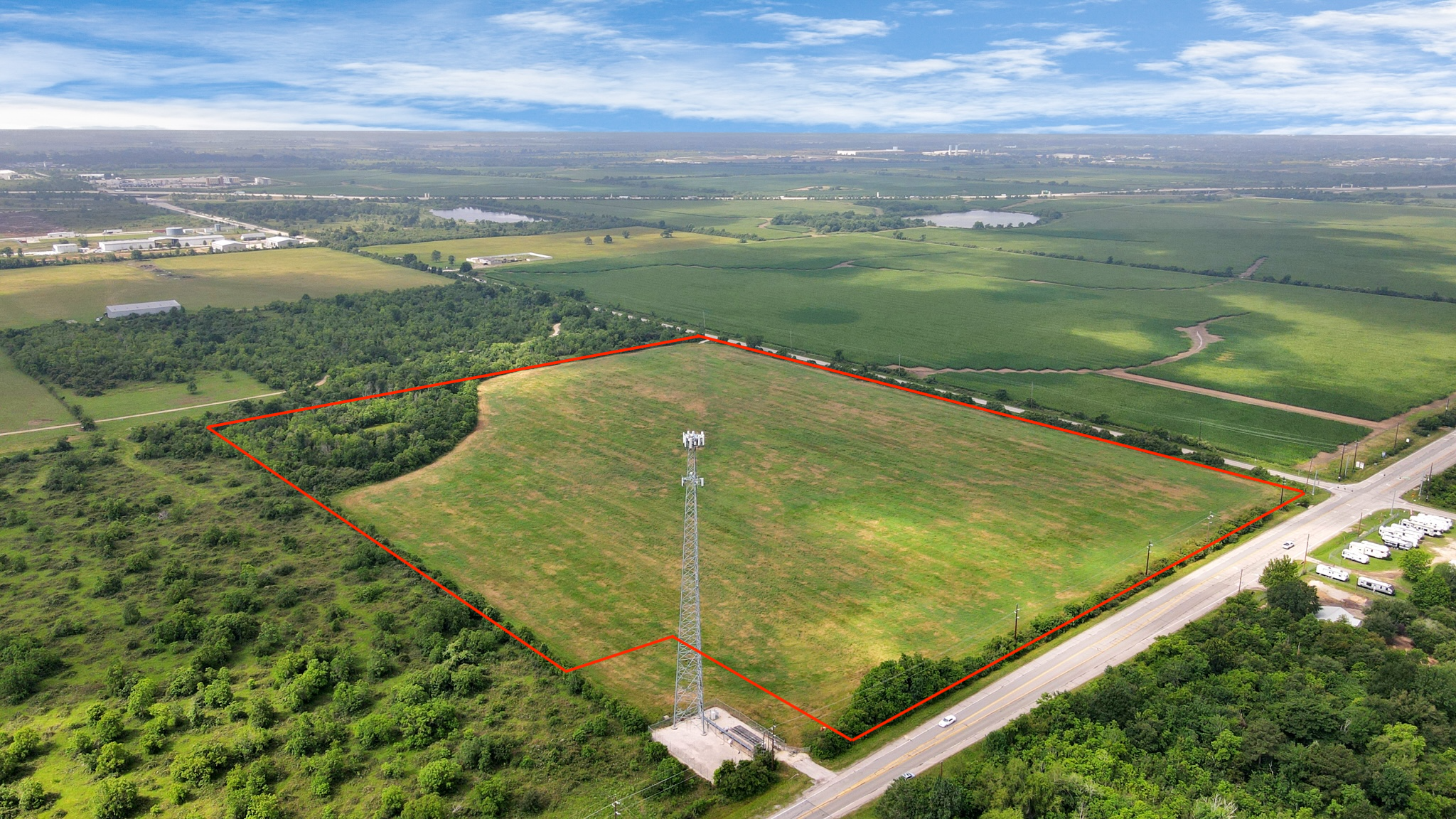 Prime 29-Acre Tract in Waller, Texas - Ideal for Mixed-Use Development