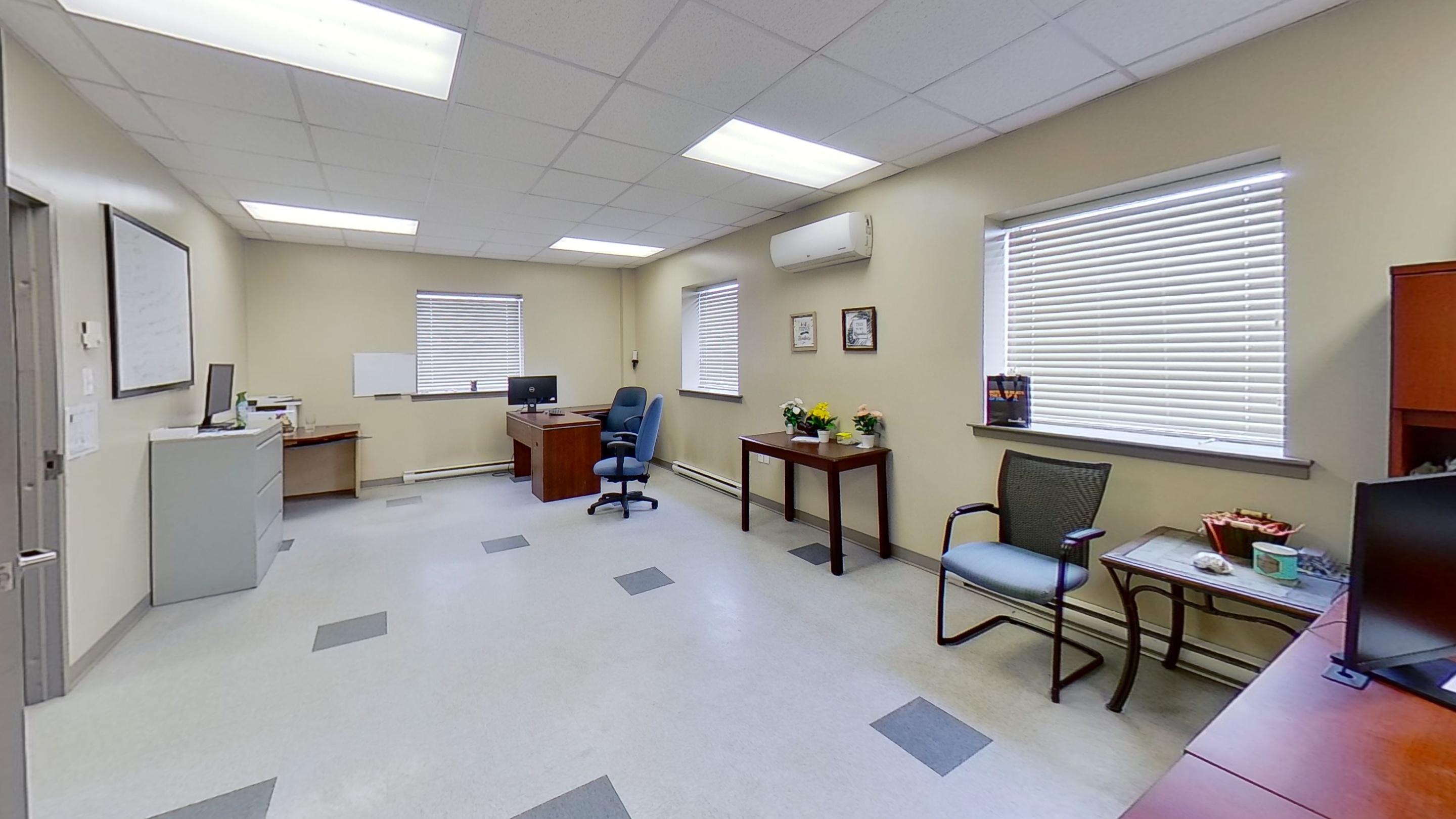 35 Market Drive, Elmsdale, NS B2S 0C8, Canada