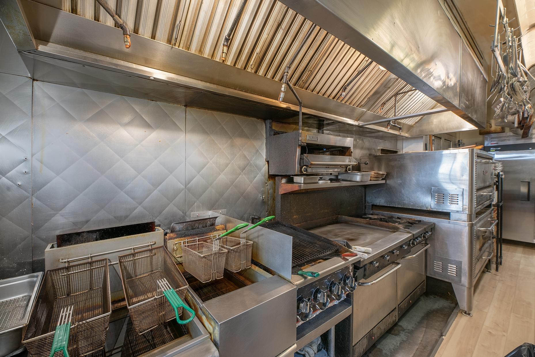 Knockers Pizza Company Inc, State Highway 70, Saint Germain, WI 54558