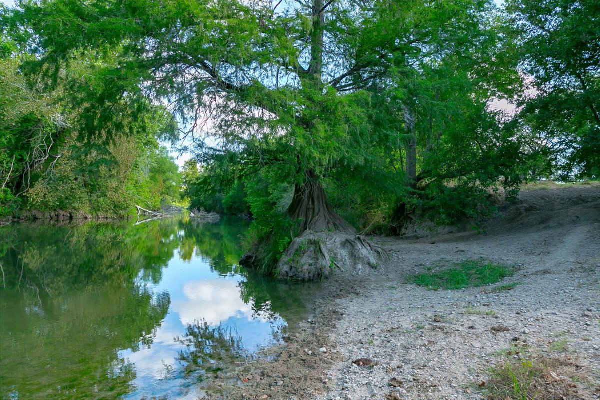 Belmont River Ranch, Belmont, TX 78629