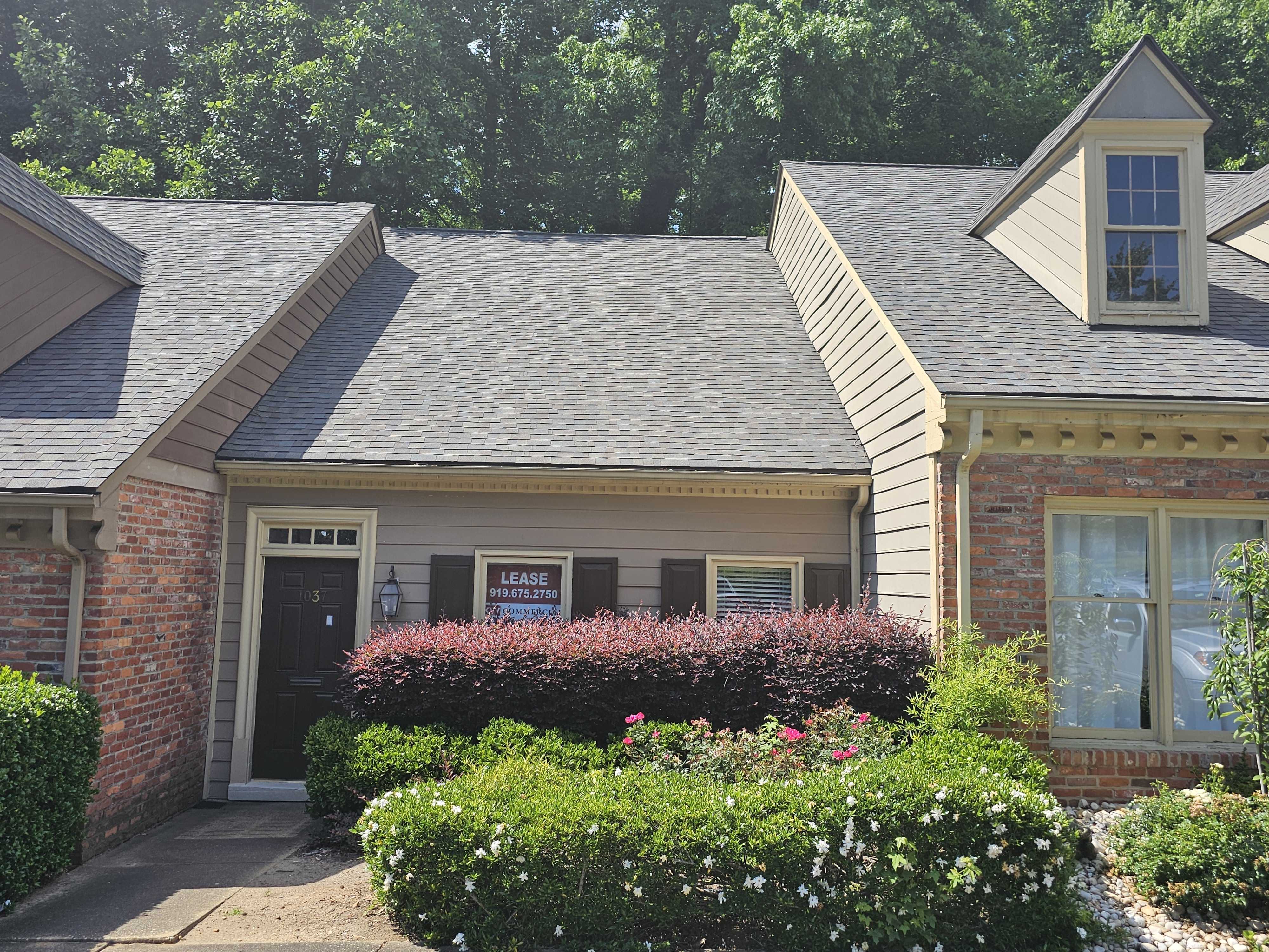1037 Dresser Ct