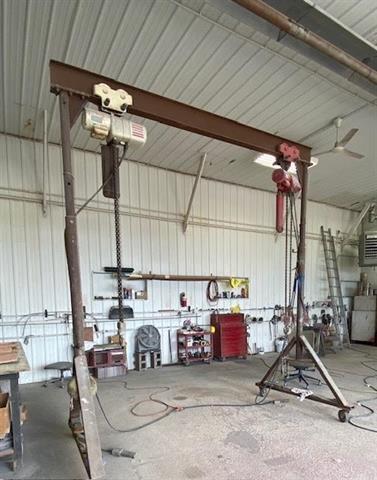 Retail Building for Sale, 6662 Lake Road, Windsor, WI 53598