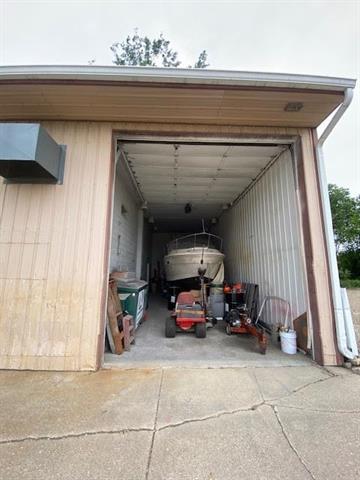 Retail Building for Sale, 6662 Lake Road, Windsor, WI 53598