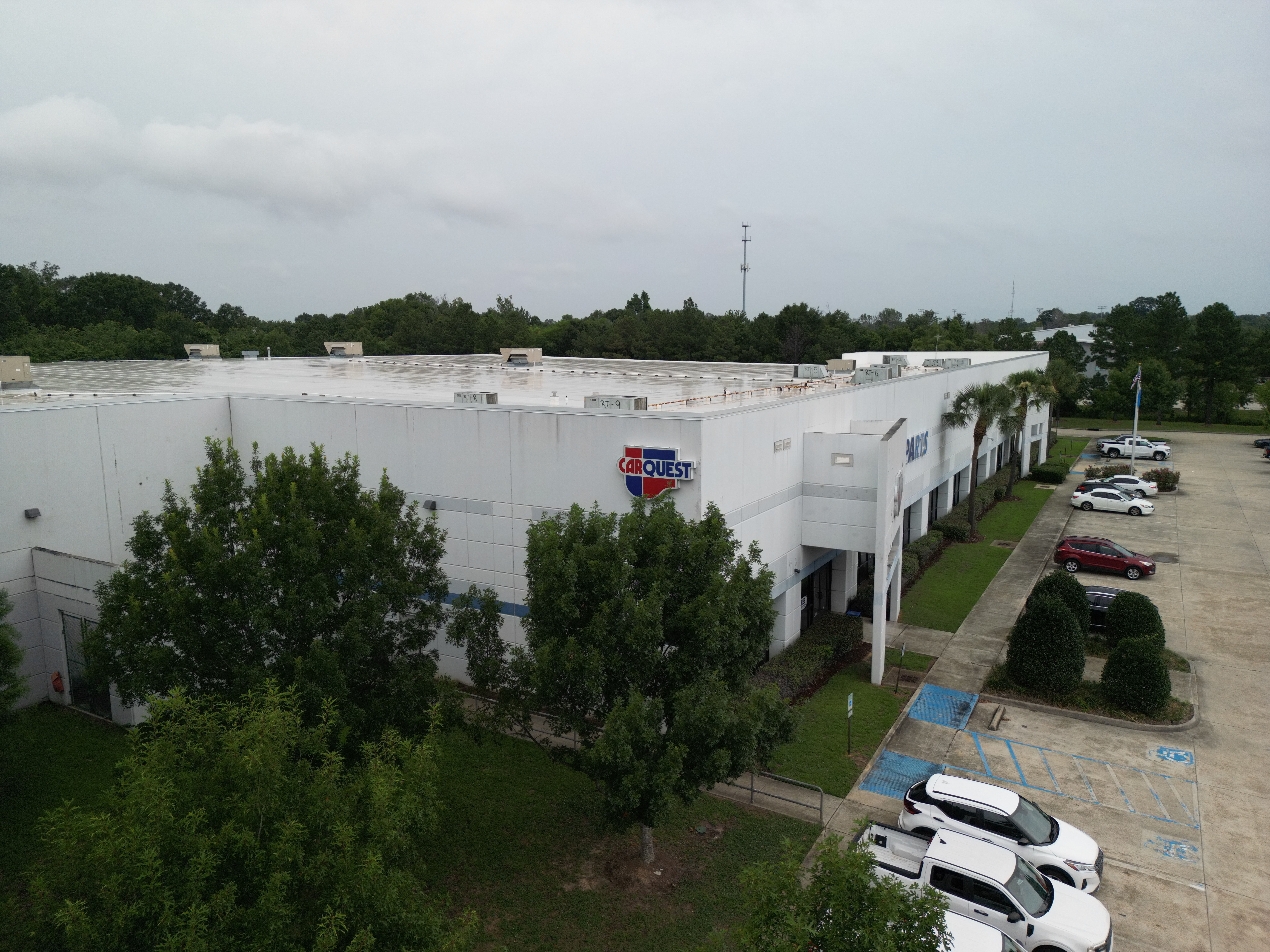 2001 Oak Villa Boulevard, Baton Rouge, LA 70815