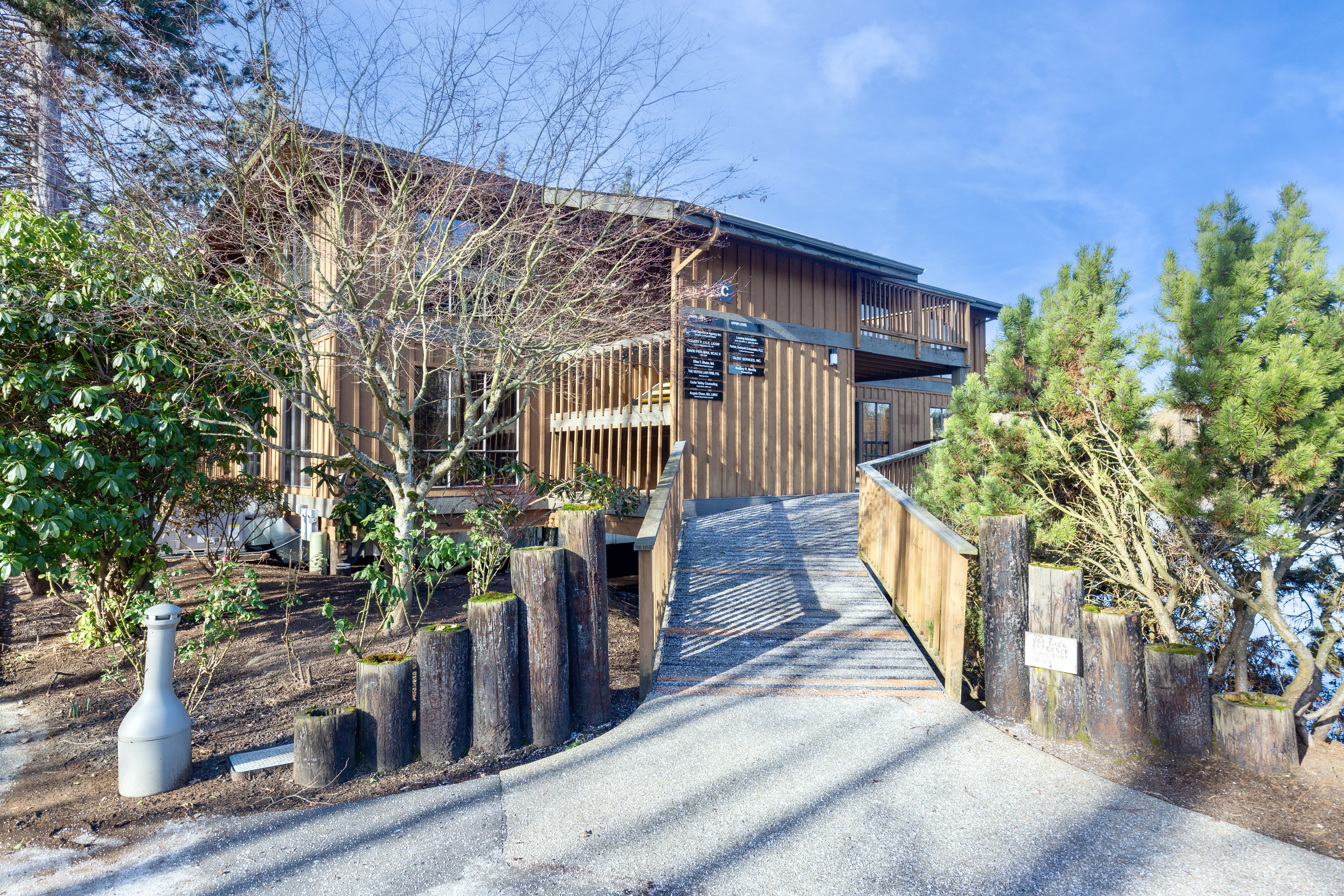Lynnwood Cedar Valley Park Office Building, 20102 Cedar Valley Road, Lynnwood, WA 98036
