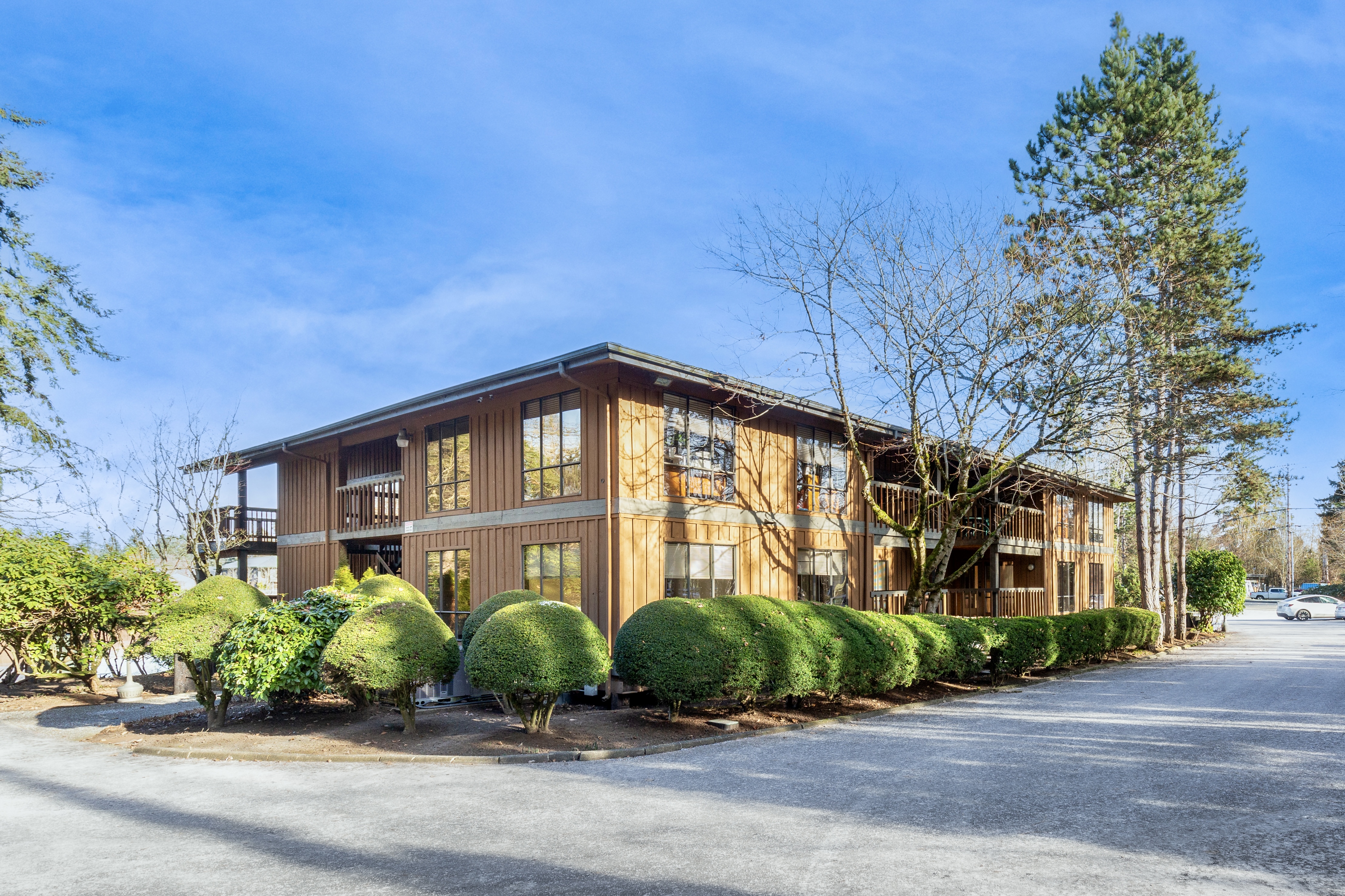 Lynnwood Cedar Valley Park Office Building, 20102 Cedar Valley Road, Lynnwood, WA 98036