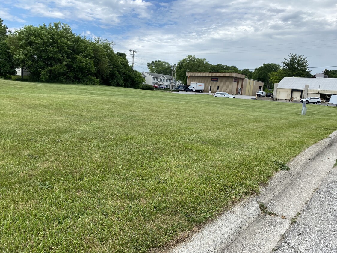 Multi-Family Zoned Lots UR Urban Residential, 1705 Firestone Lane, Valparaiso, IN 46383