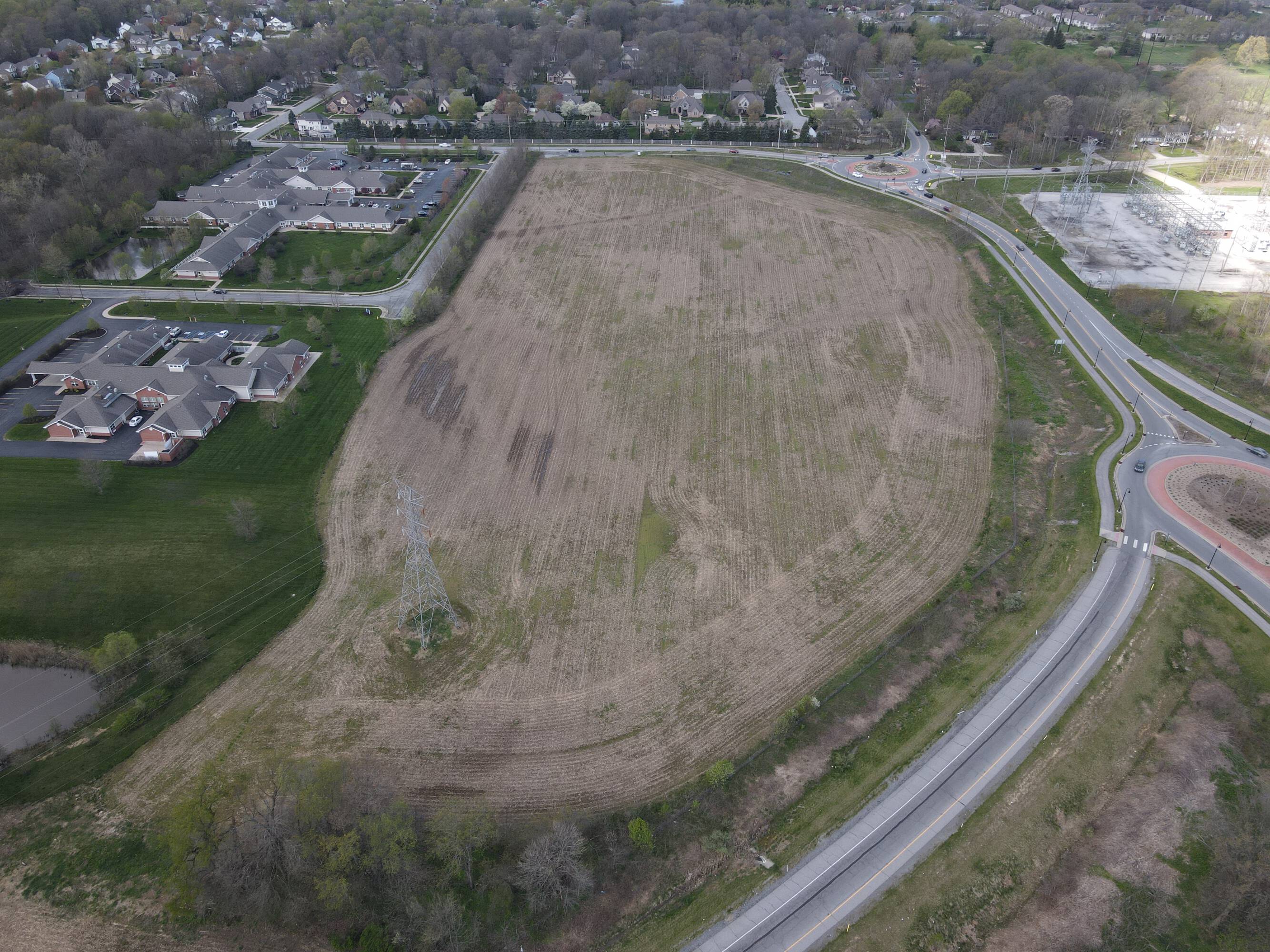 8+ ACRE VALPARAISO GATEWAY PROPERTY, Silhavy Rd, Valparaiso IN 46383, Valparaiso, IN 46383