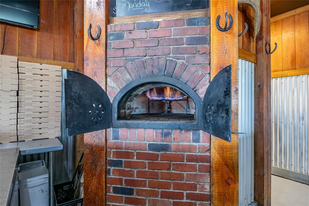 2359 U.S. 93, Victor, MT 59875