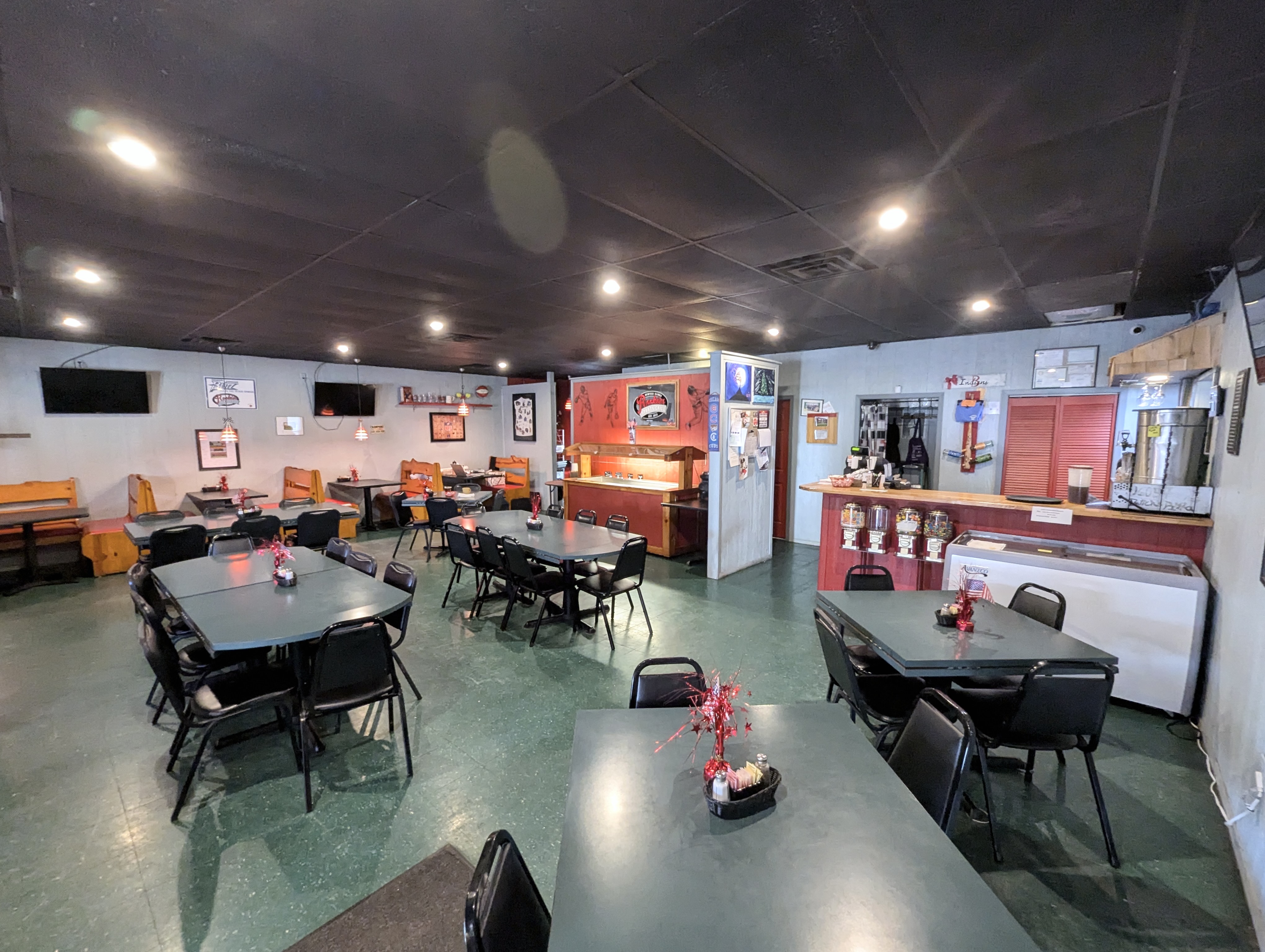 112 E Knoxville Street, 112 E KNOXVILLE Street, Brimfield, IL 61517