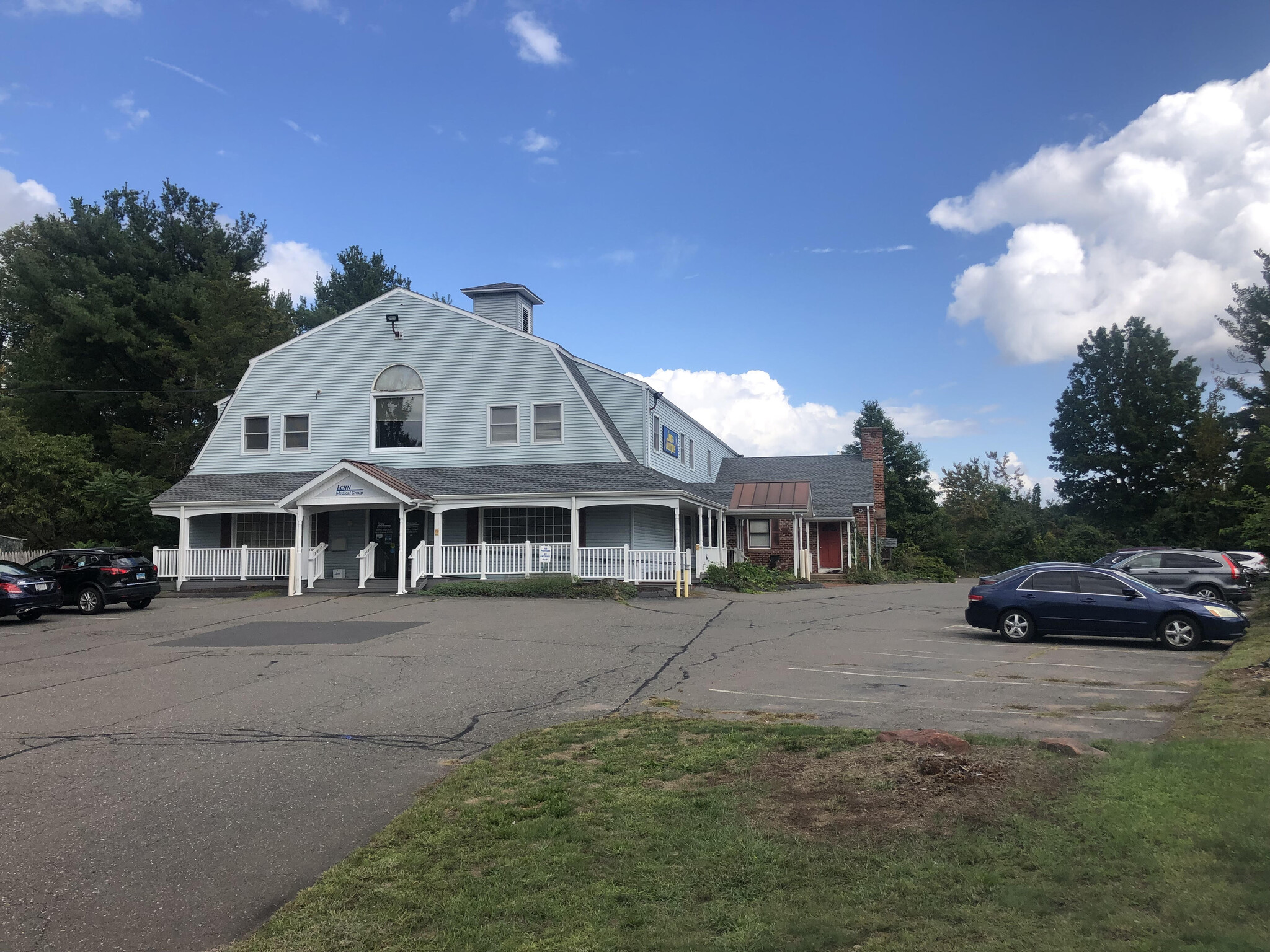 FOR LEASE | 5,136± SF MEDICAL / OFFICE SPACE