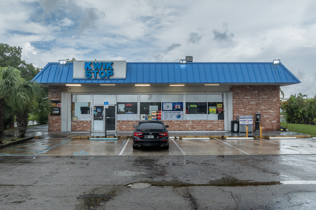 6995 West McNab Road FOR LEASE