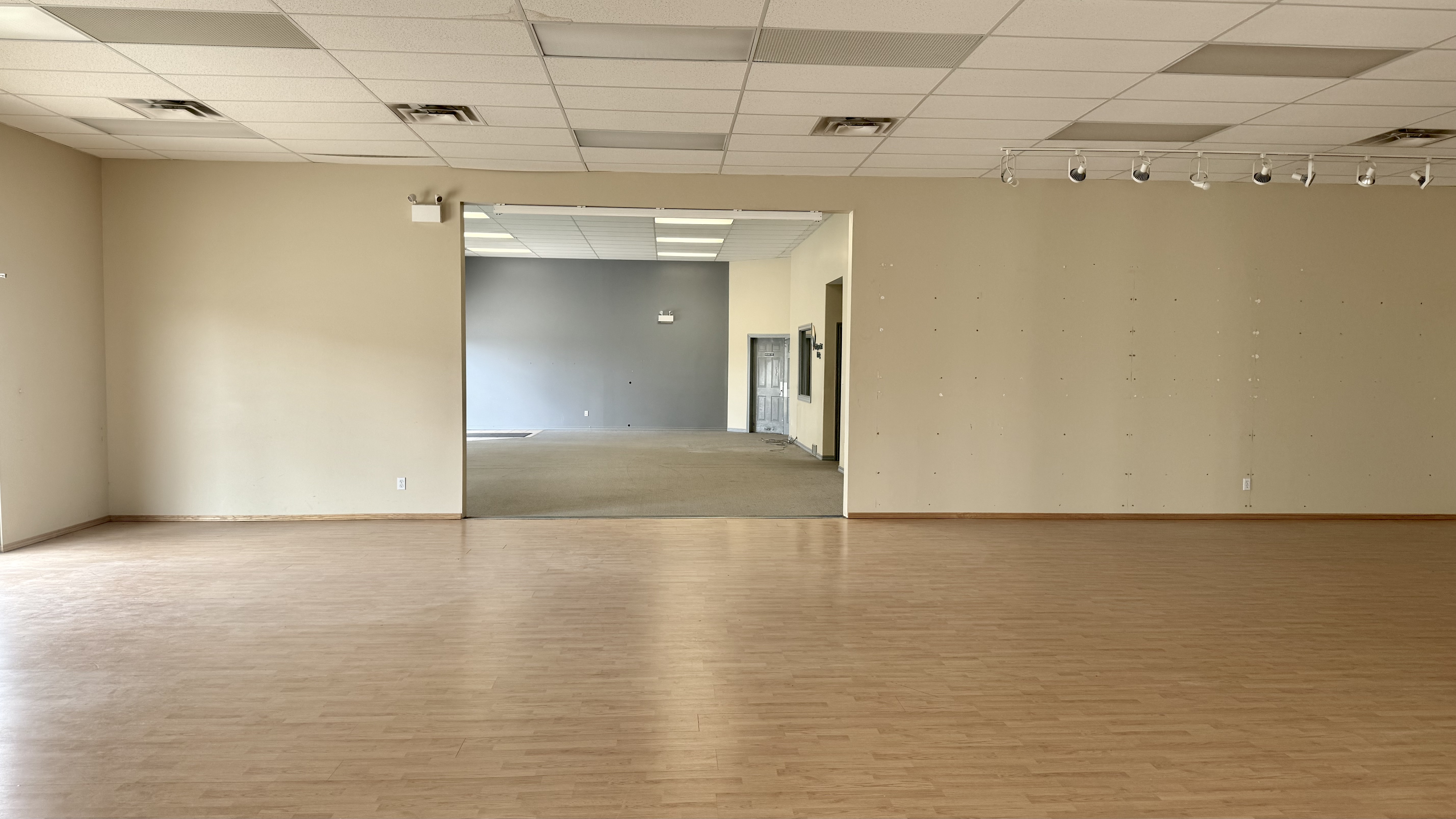 3870 Eastgate Drive, Regina, SK S4Z 1A5, Canada