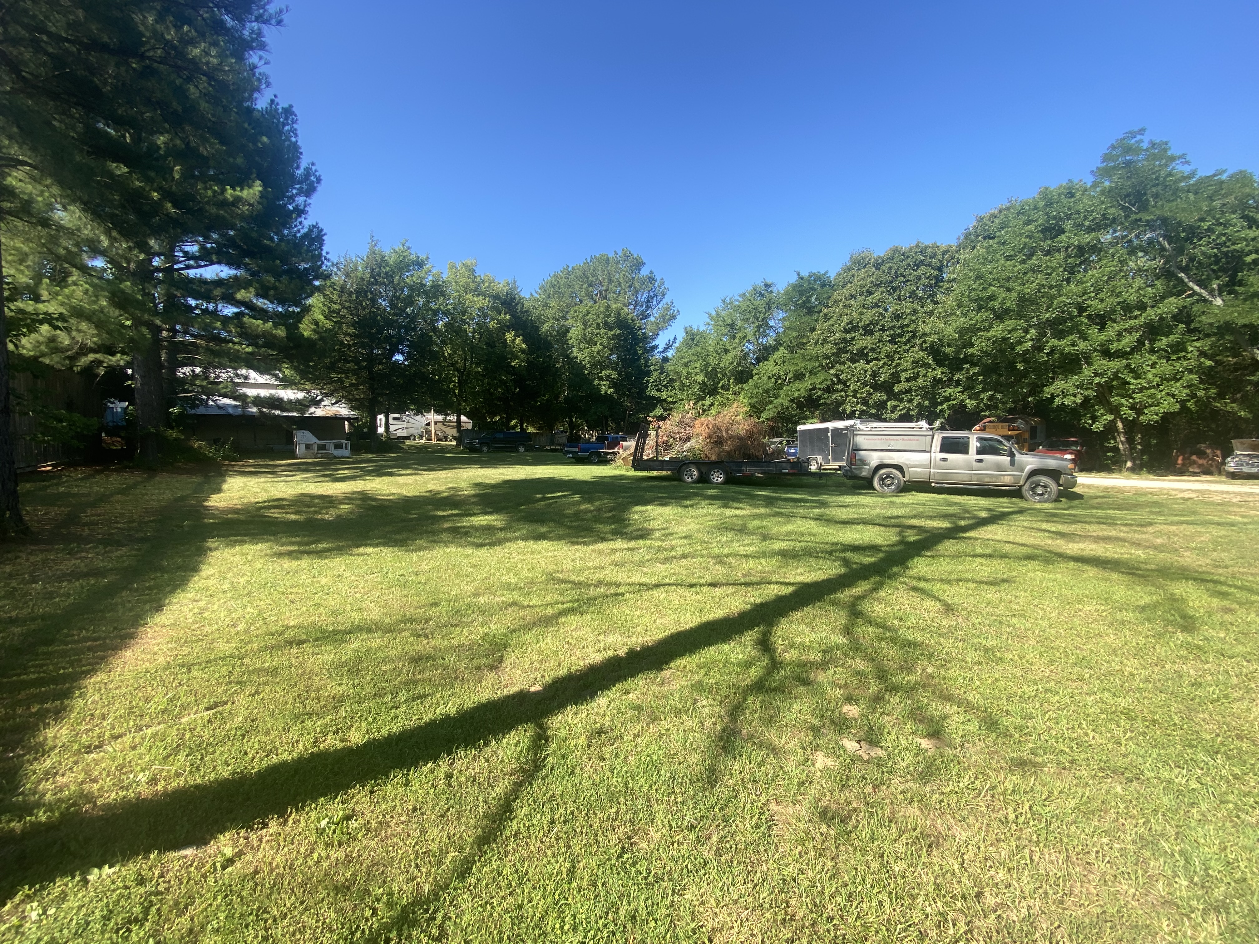 S Hanshew Rd, Fayetteville, AR 72712. 