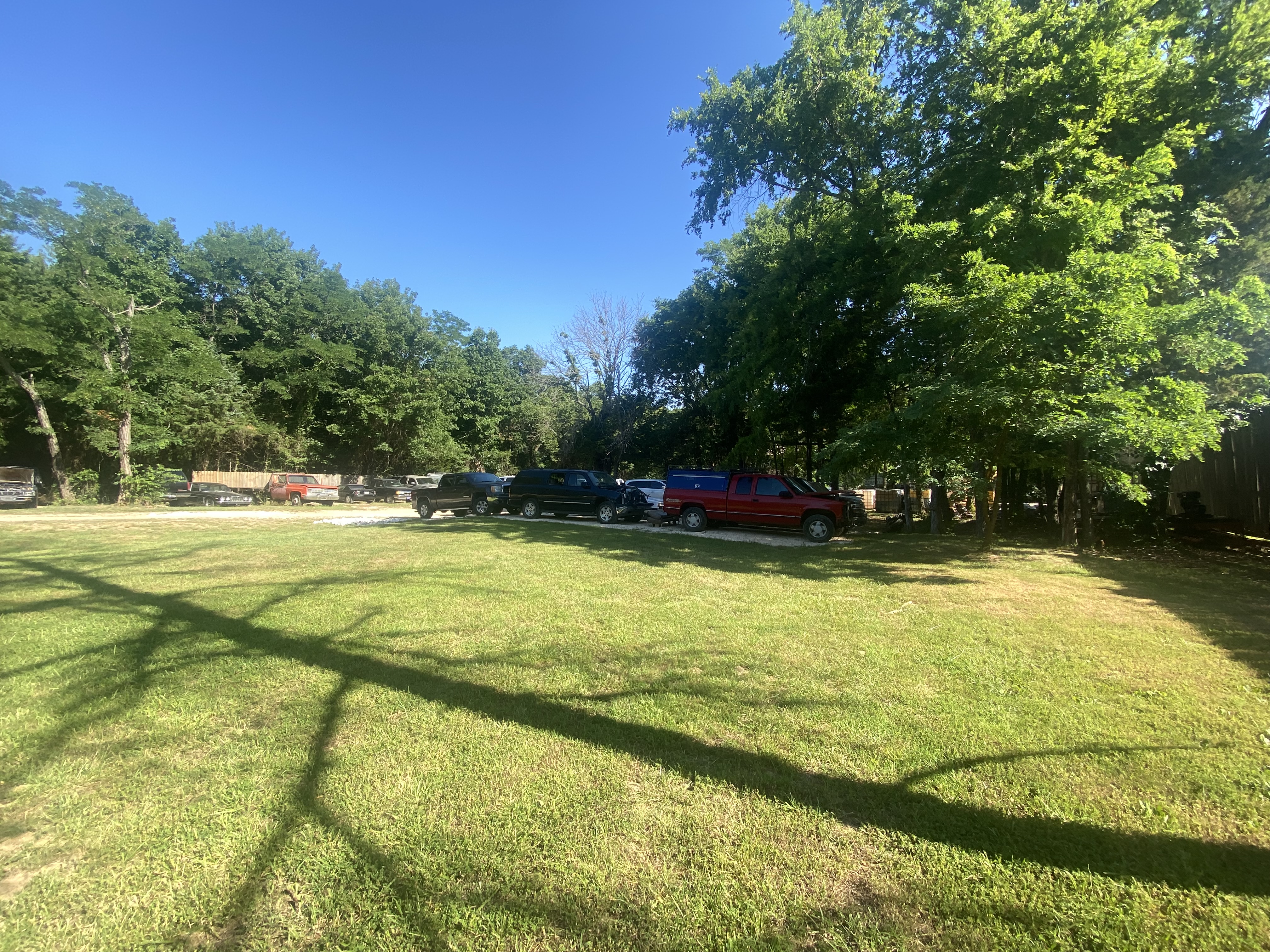 1640 S Hanshew, Fayetteville, AR 72712. 