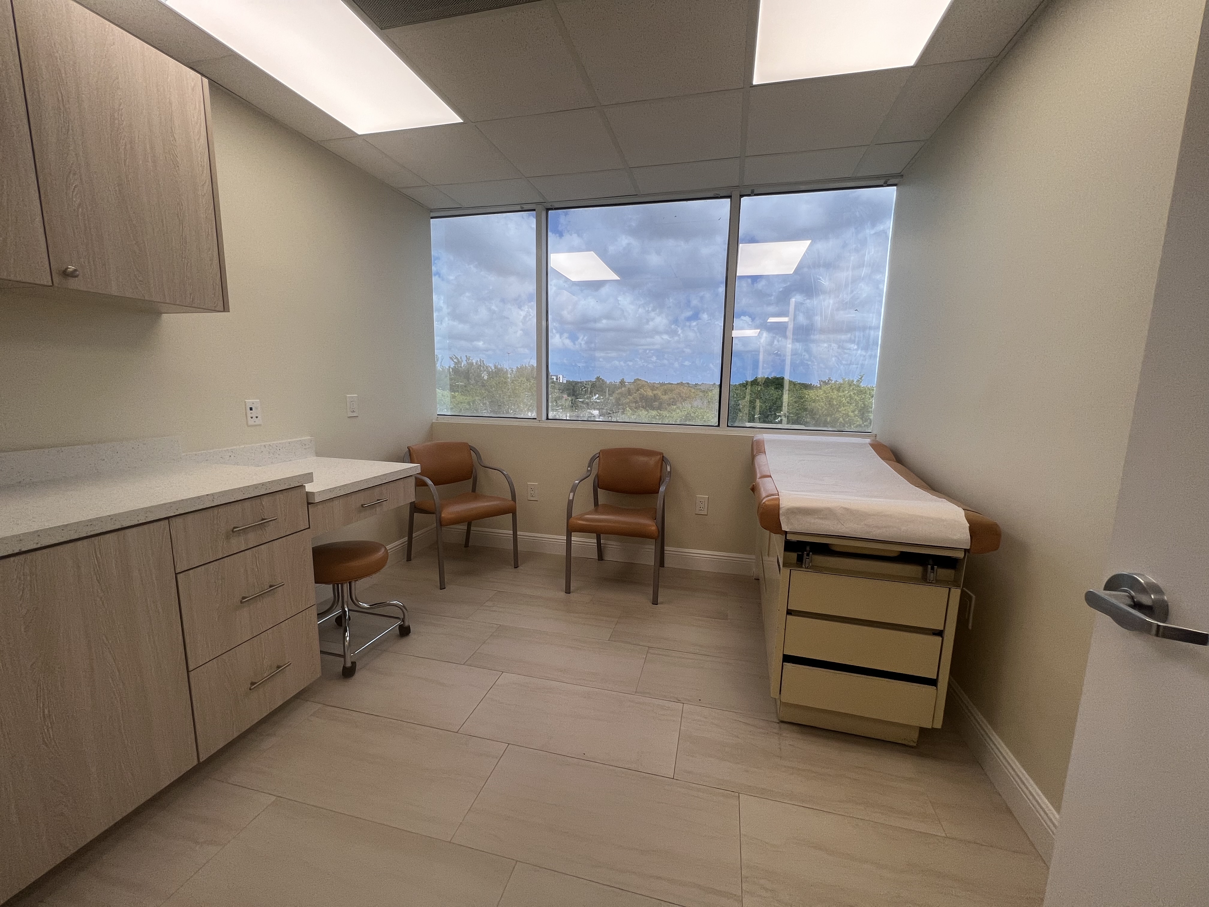 1 SW 129th Ave. Suite 401, 1 Southwest 129th Avenue, Pembroke Pines, FL 33027