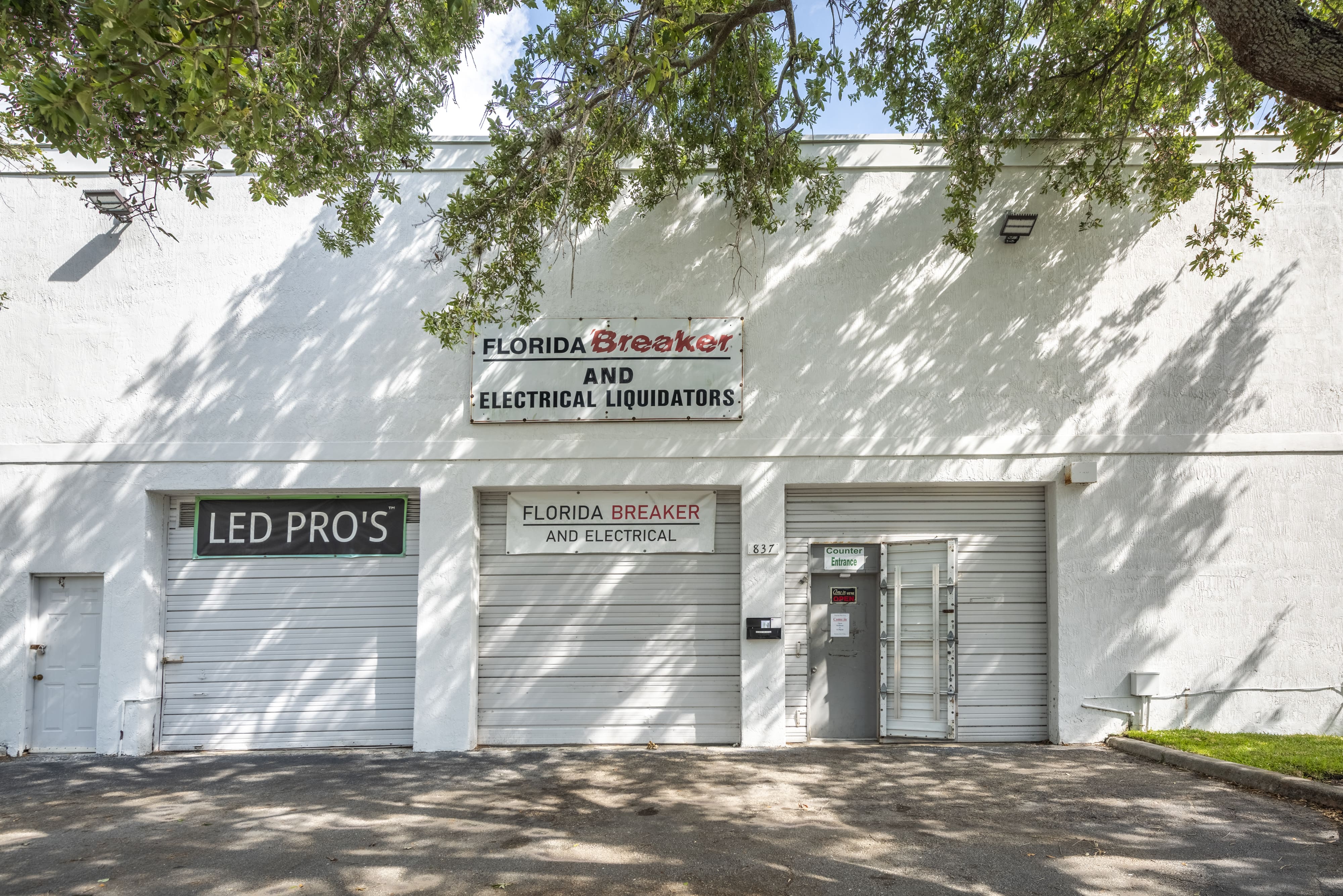 819 Southwest 17th Avenue, Delray Beach, FL 33444