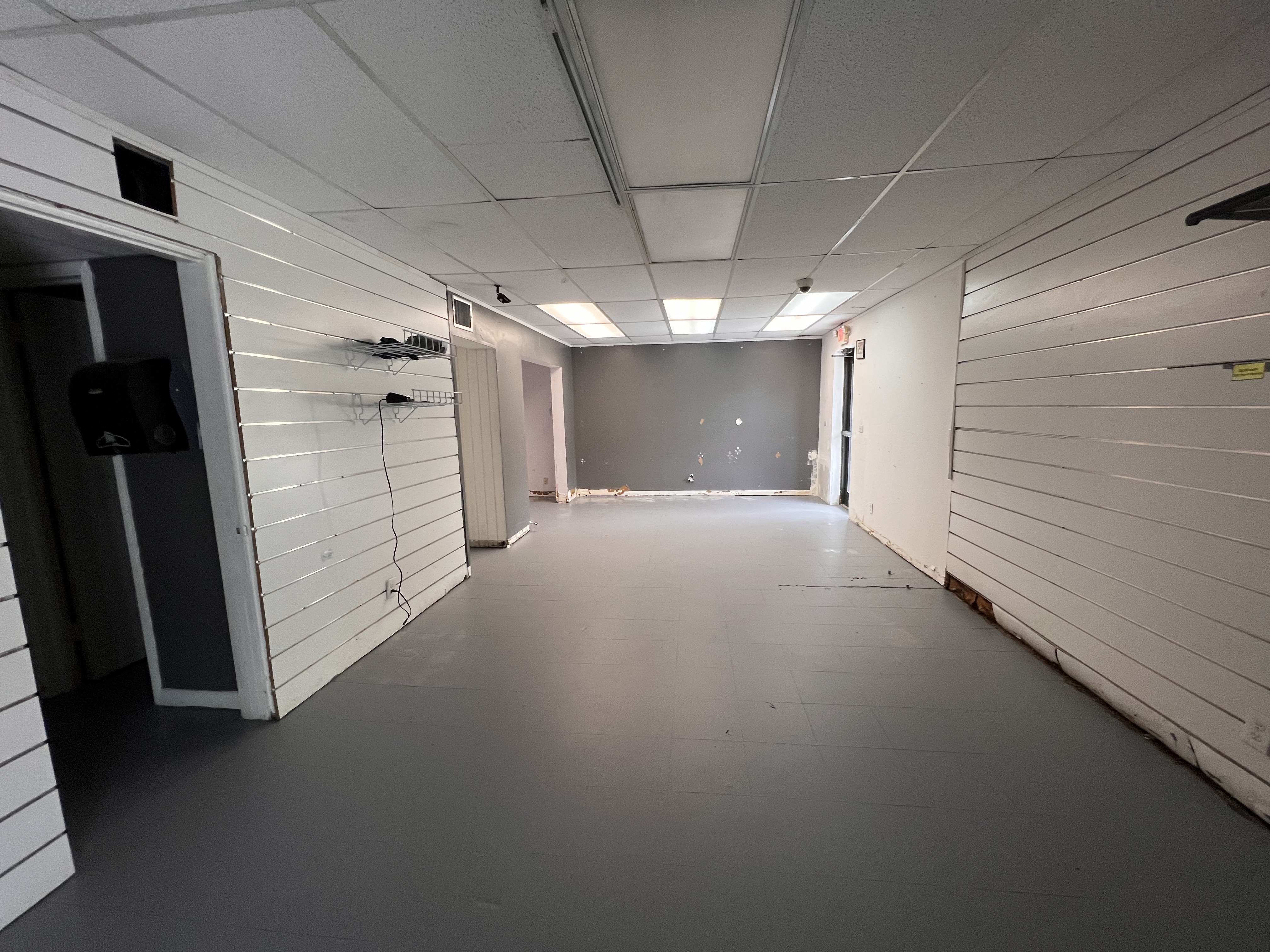 1100 S Dixie Hwy, 1100 South Dixie Highway, Hollywood, FL 33020
