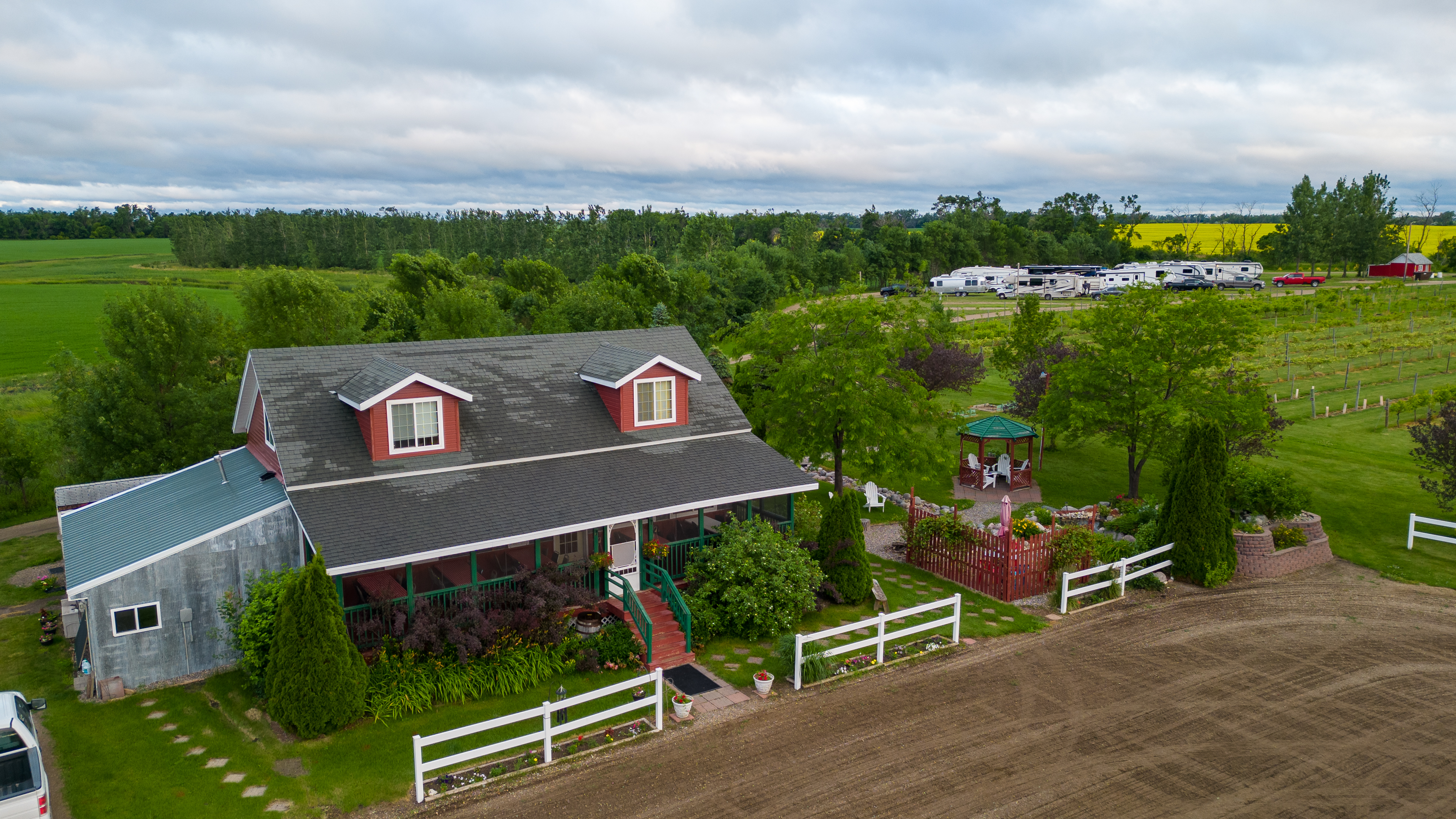 Red Trail Vineyard with Campground, 3510 142nd Avenue Southeast, Buffalo, ND 58011