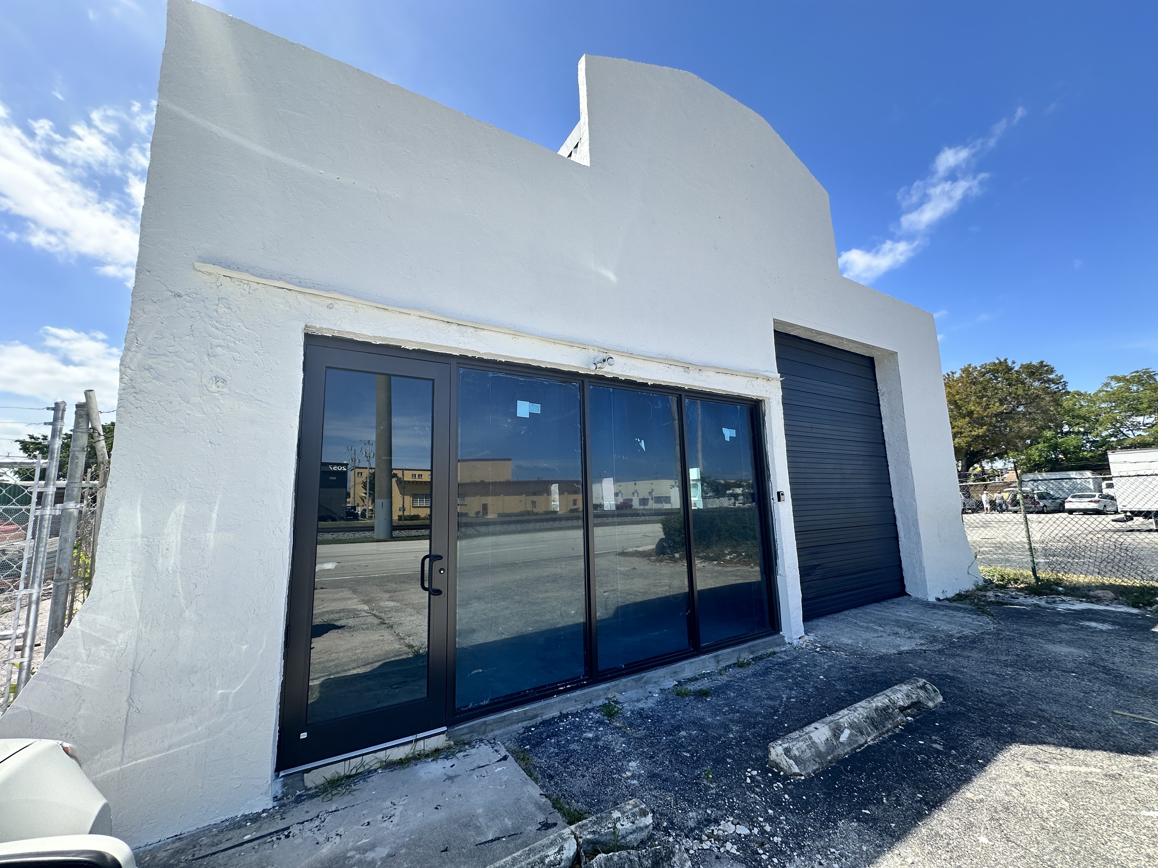 2012 North Dixie Highway, Hollywood, FL 33020