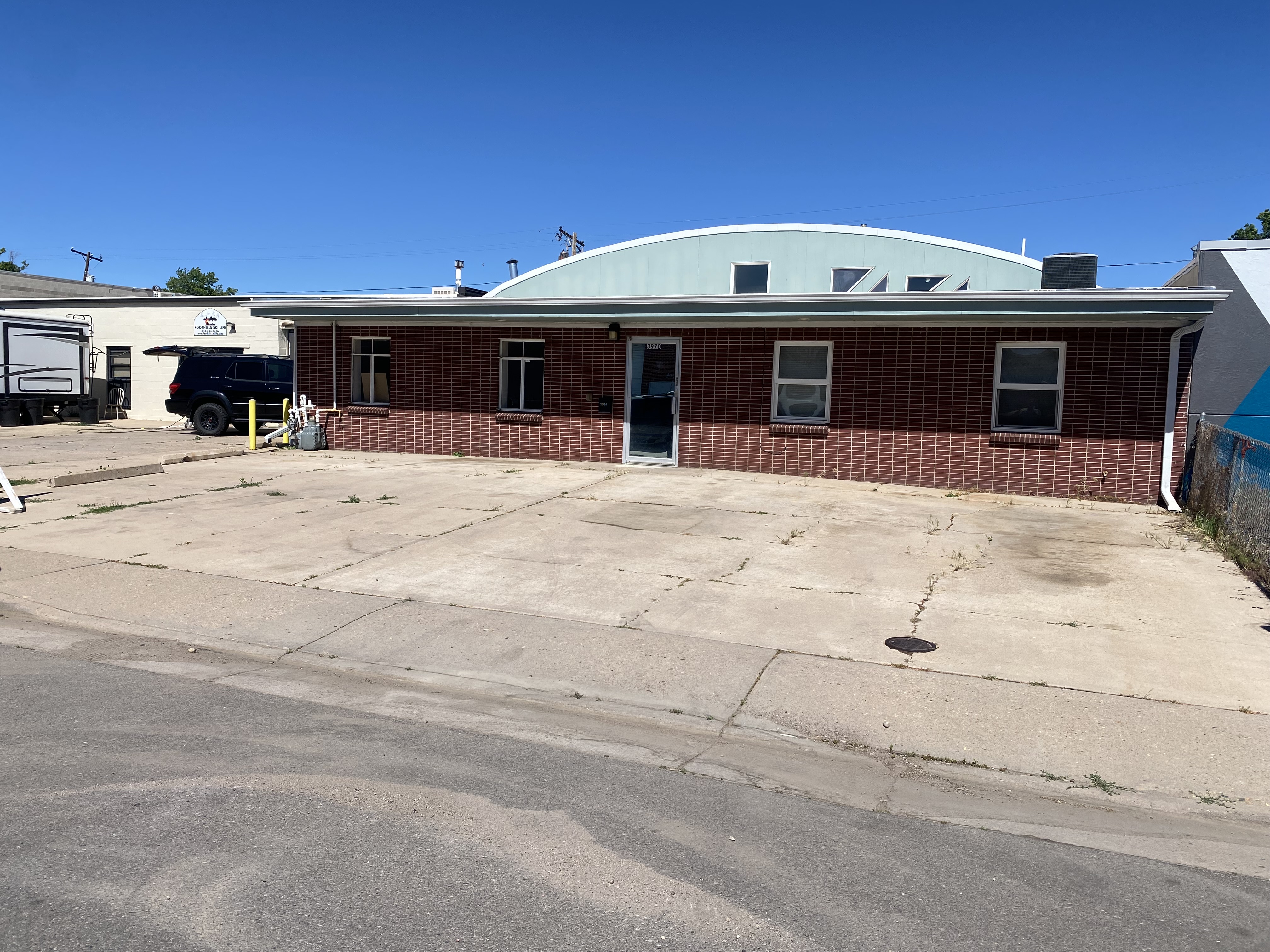 Live Work Industrial Opportunity, 3970 South Kalamath Street, Englewood, CO 80110