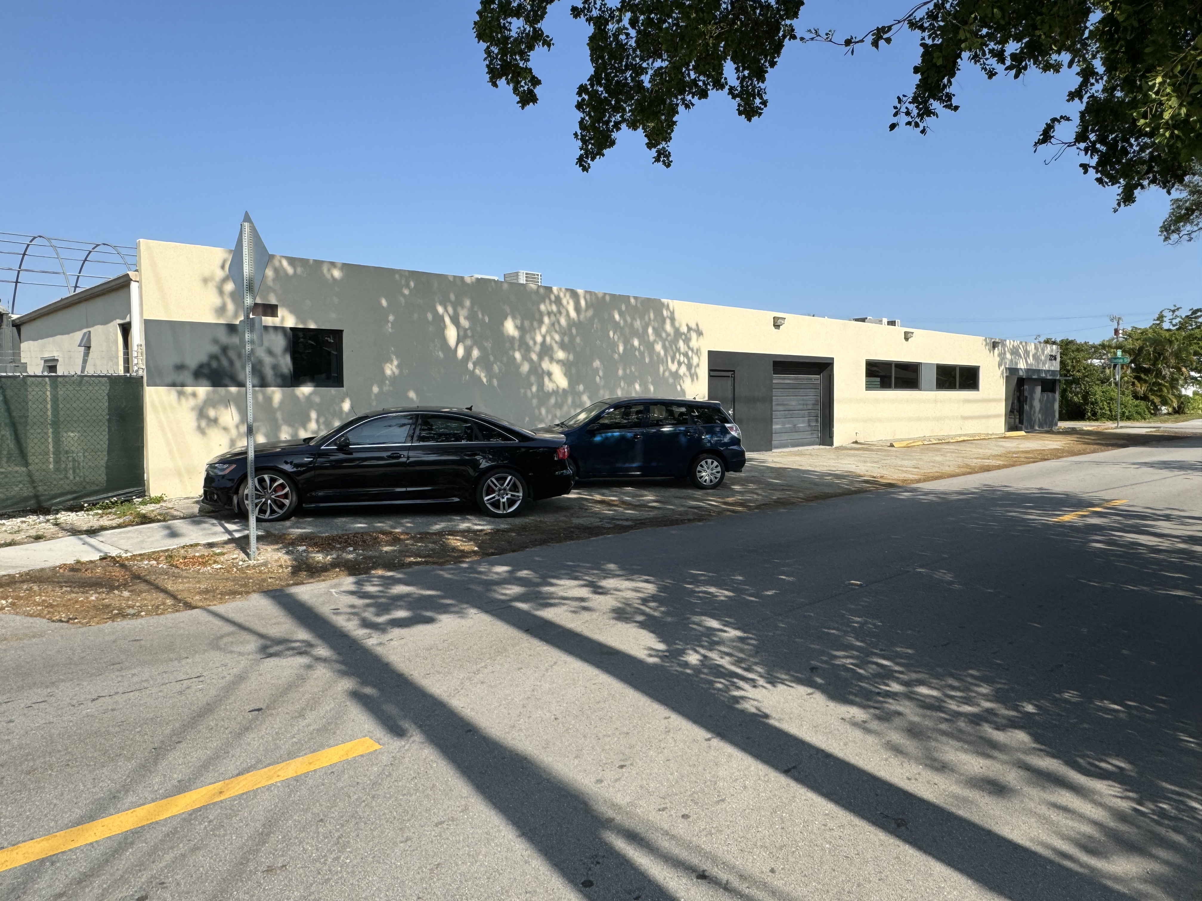 2216 N 20th Ave., 2216 North 16th Avenue, Hollywood, FL 33020