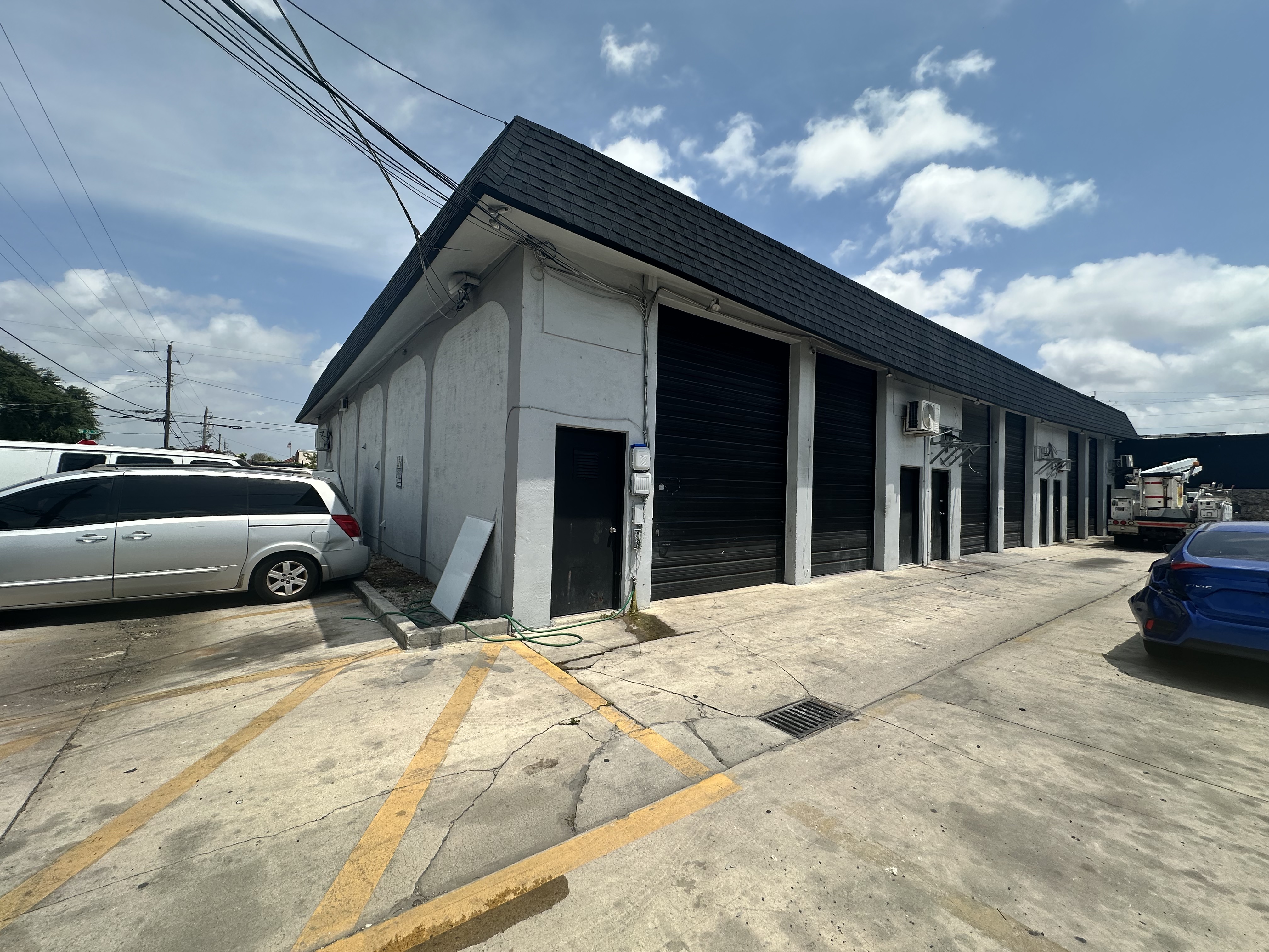 6030 SW 23rd St in Miramar, 6030 Southwest 23rd Street, Miramar, FL 33023