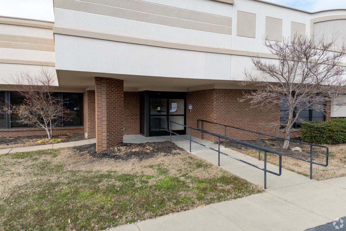9616 Dixie Hwy , 9616 Dixie Highway, Louisville, KY 40272