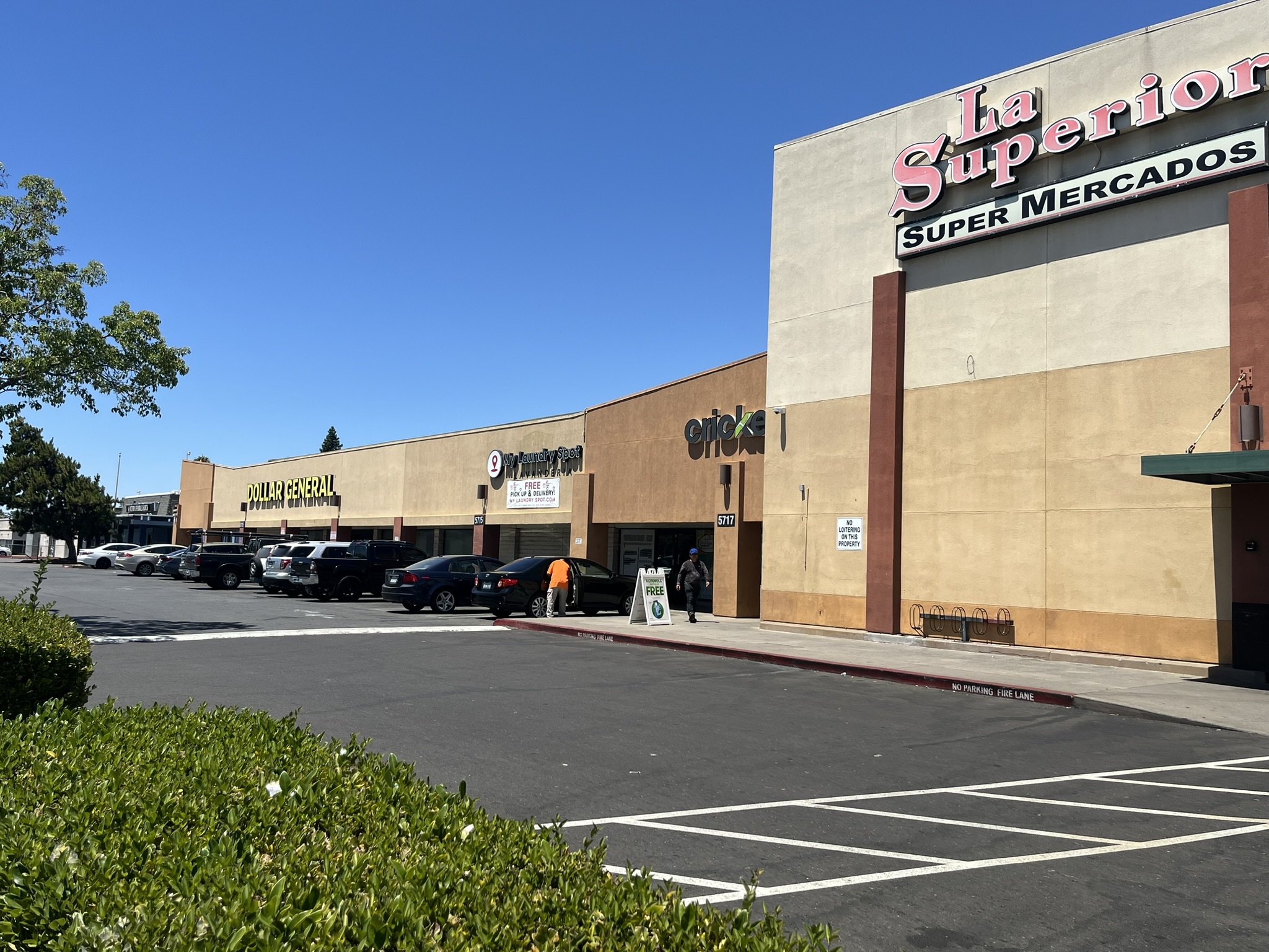 5757 Hillsdale Boulevard, Sacramento, CA 95842